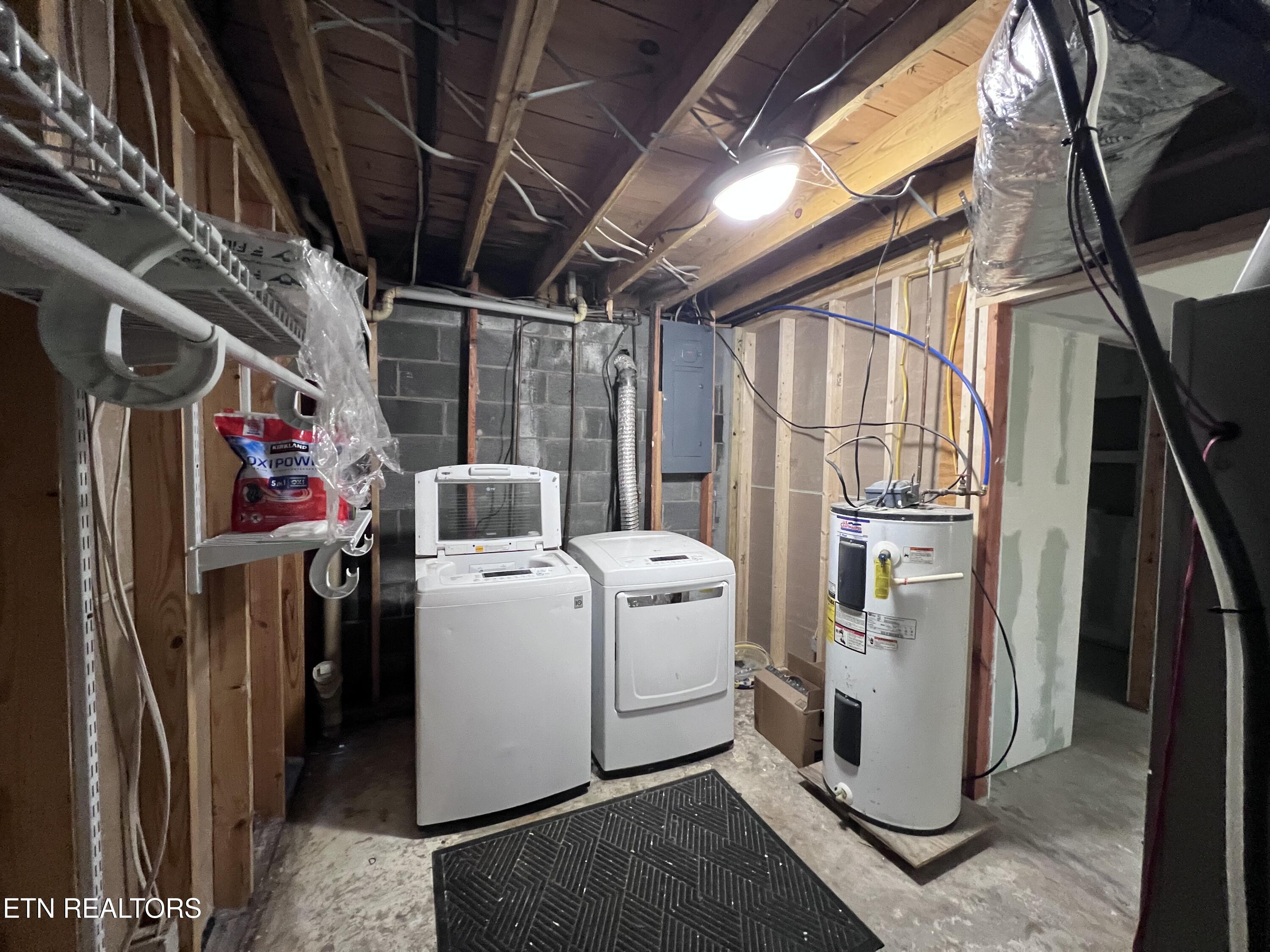 185 River Road Harrogate TN 37752