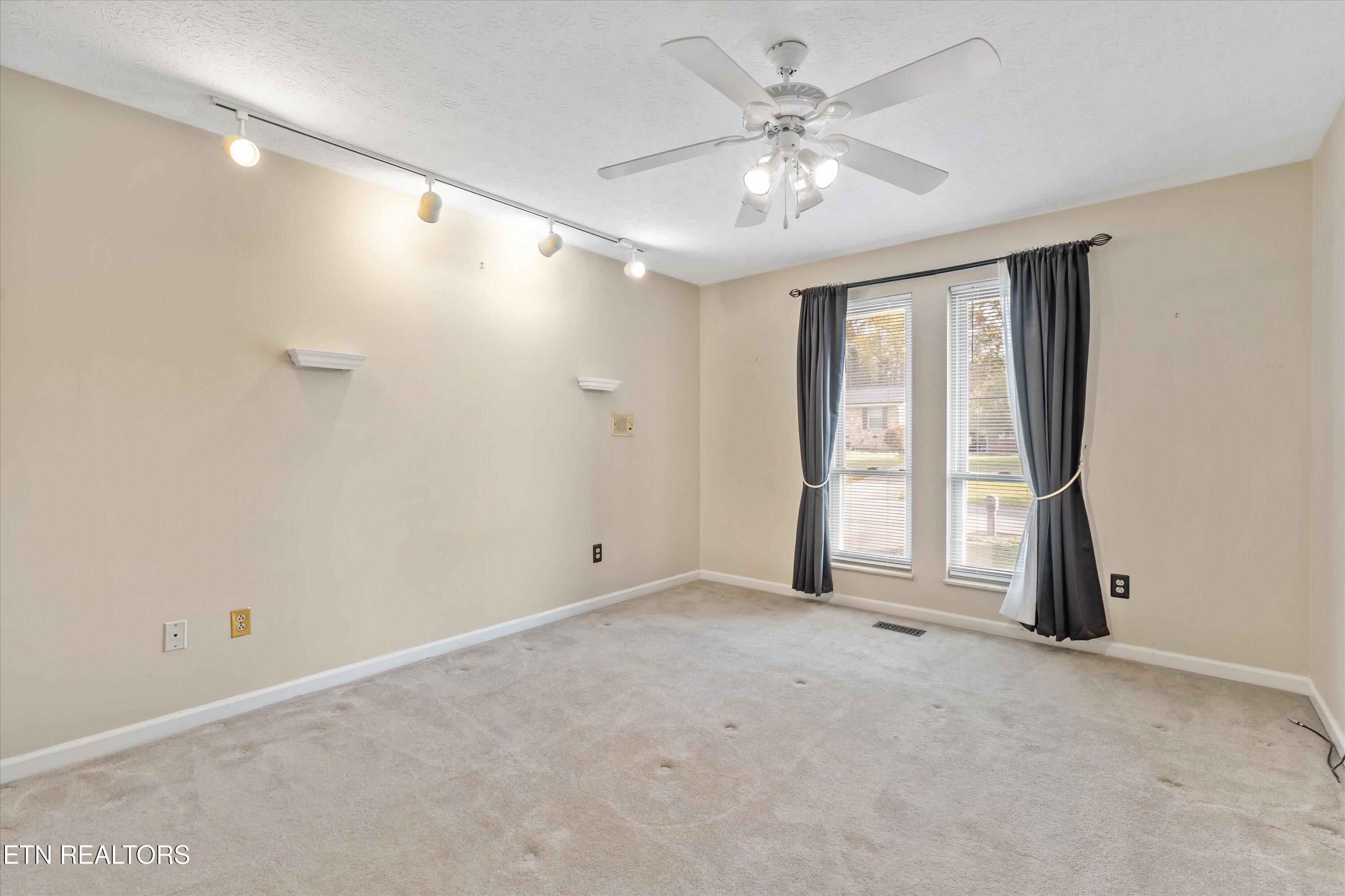 7205 Arlie Drive Knoxville TN 37918