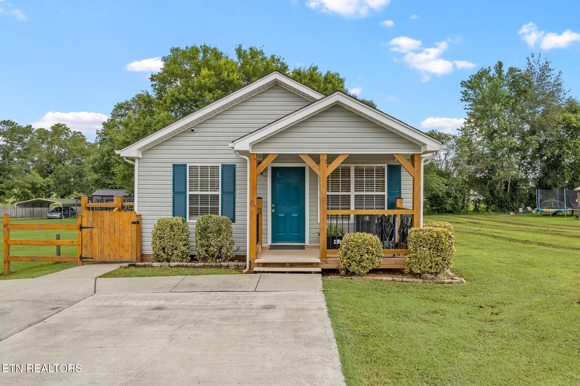 19 Mckinney Street Englewood TN 37329