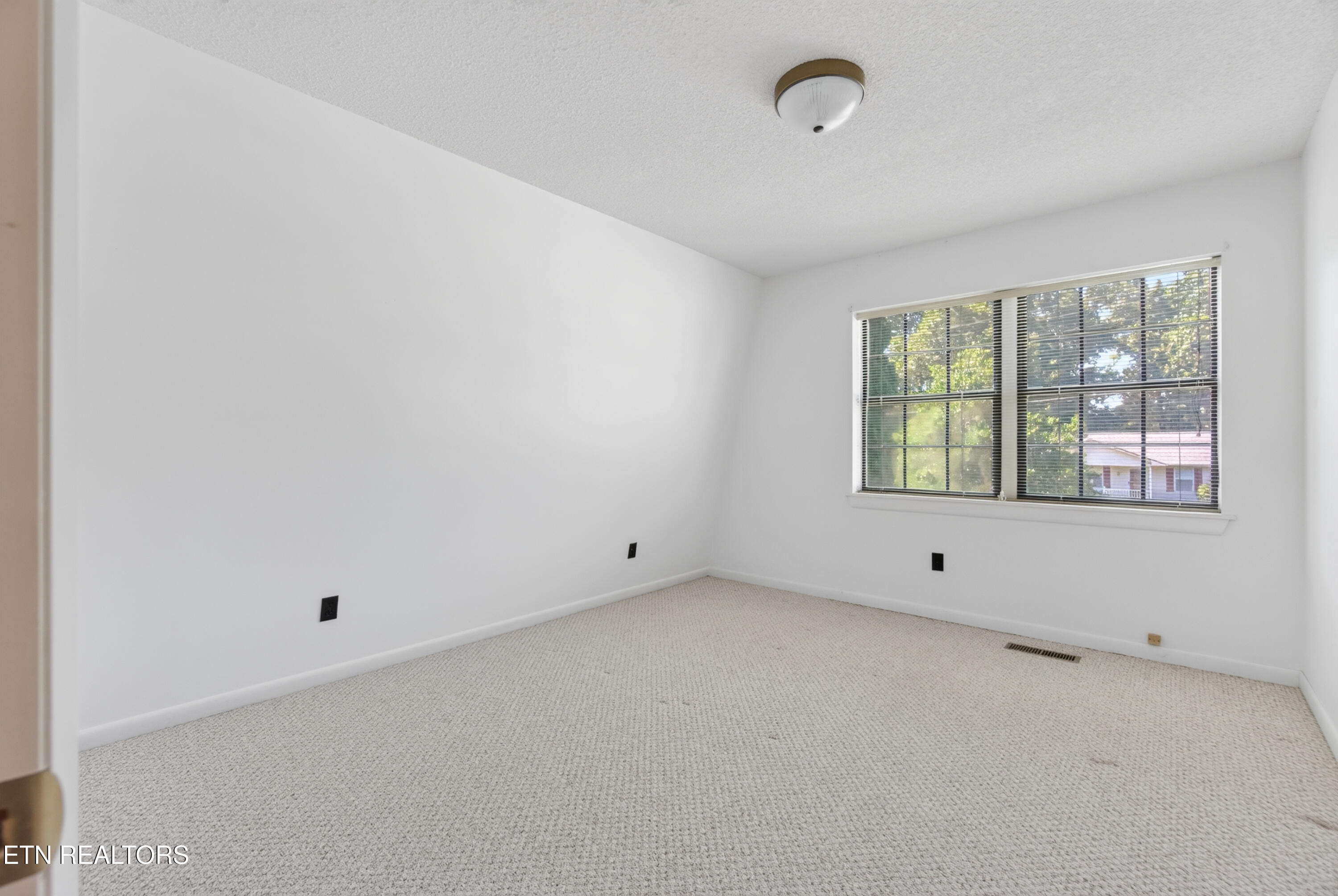 5005 Cheyenne Drive Crossville TN 38572