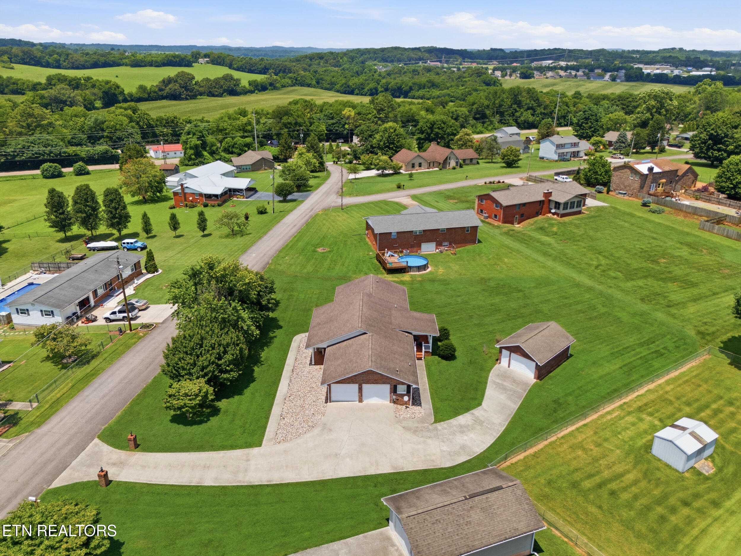 127 Overlook Drive Loudon TN 37774