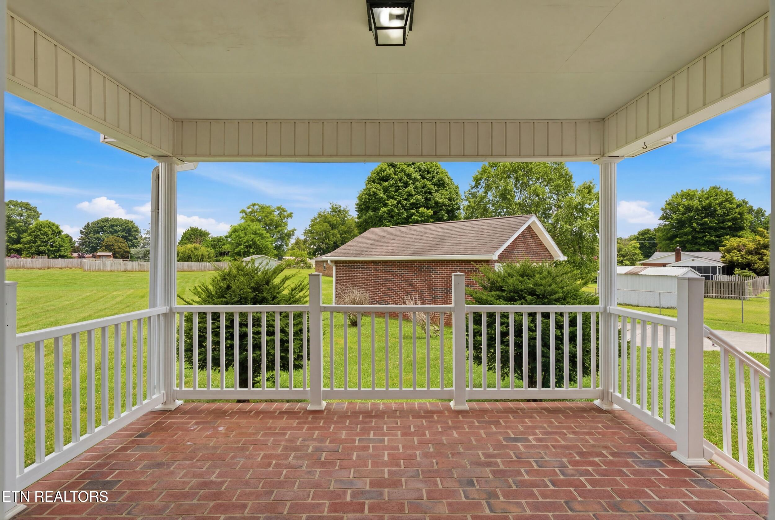 127 Overlook Drive Loudon TN 37774