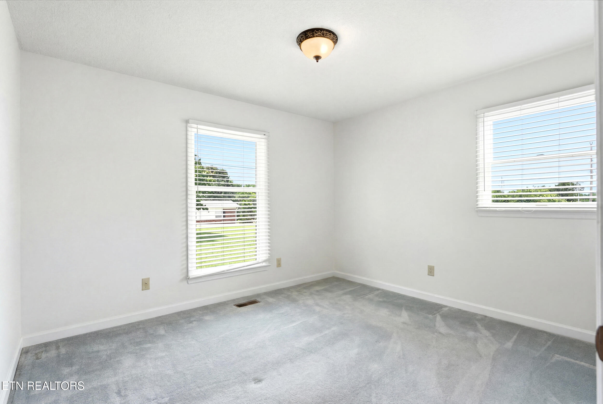 127 Overlook Drive Loudon TN 37774