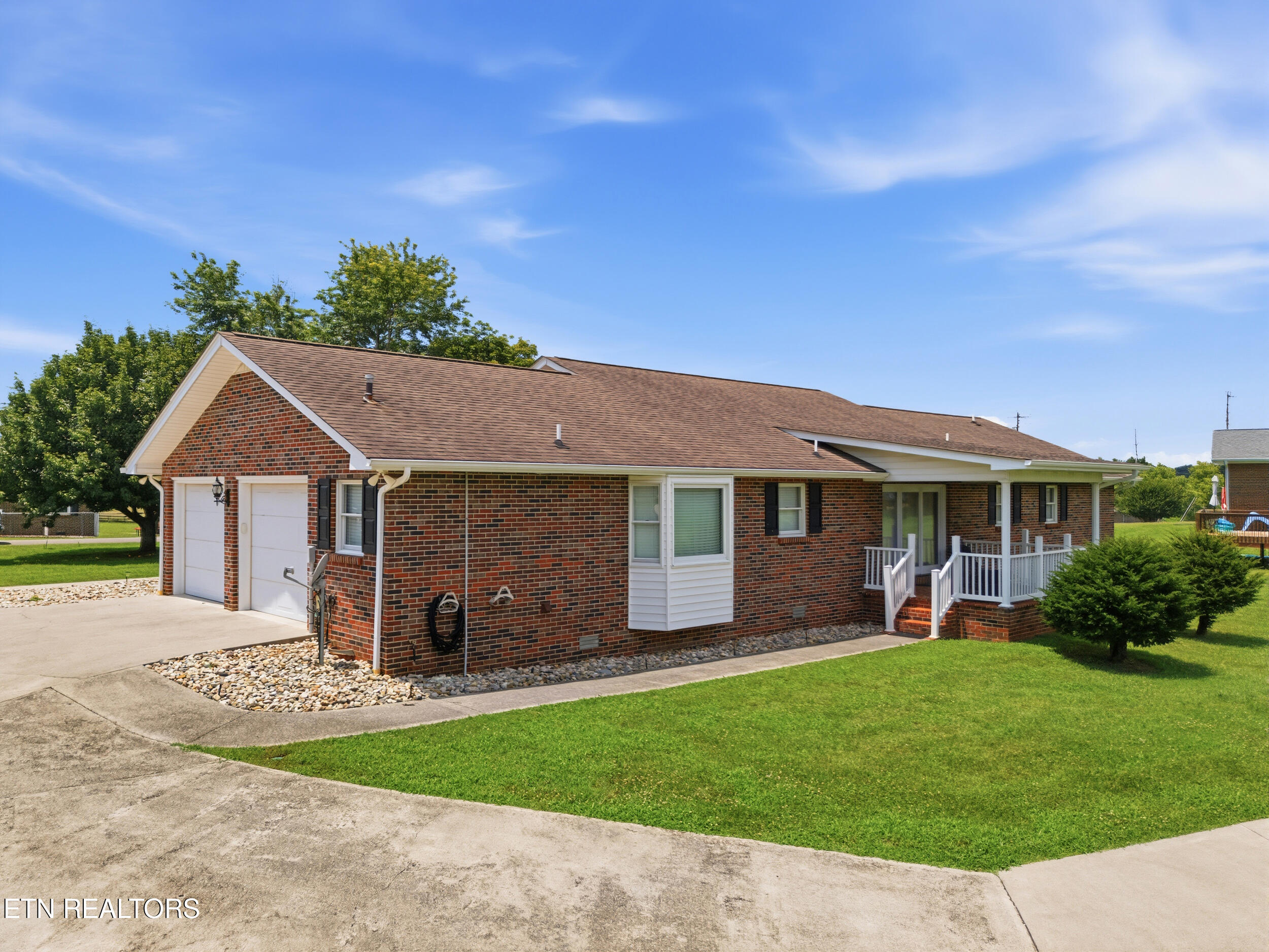127 Overlook Drive Loudon TN 37774