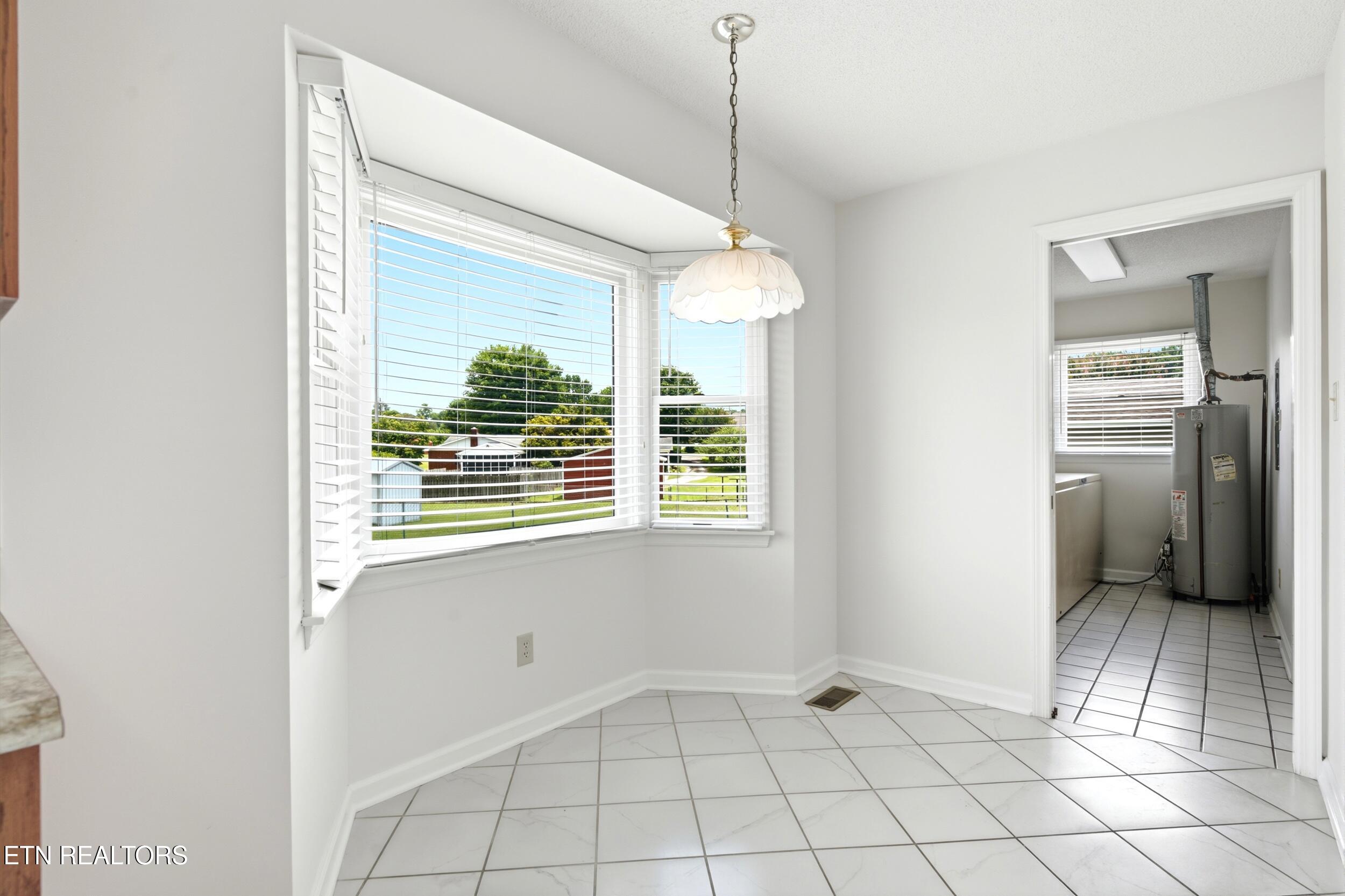 127 Overlook Drive Loudon TN 37774