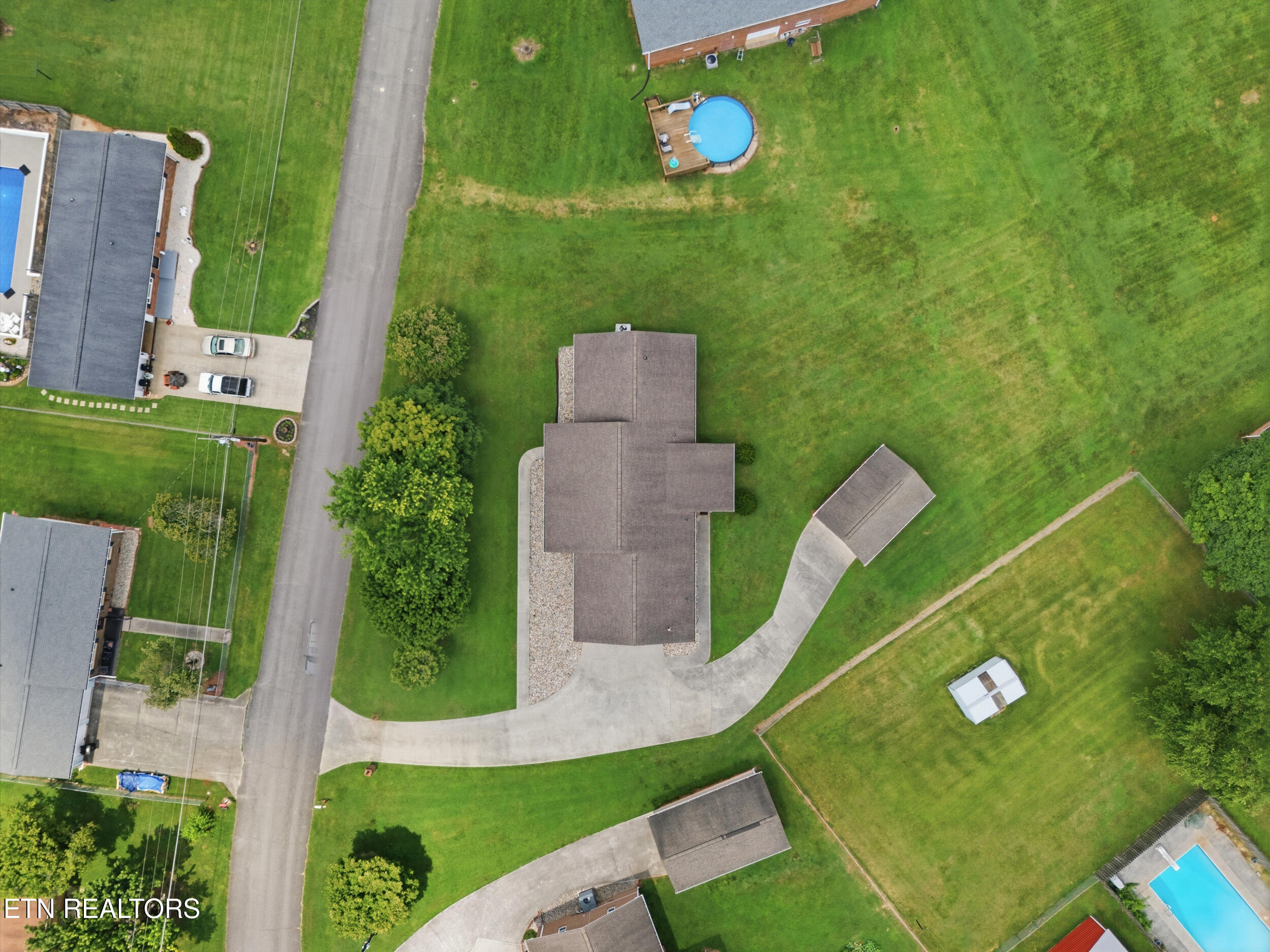 127 Overlook Drive Loudon TN 37774