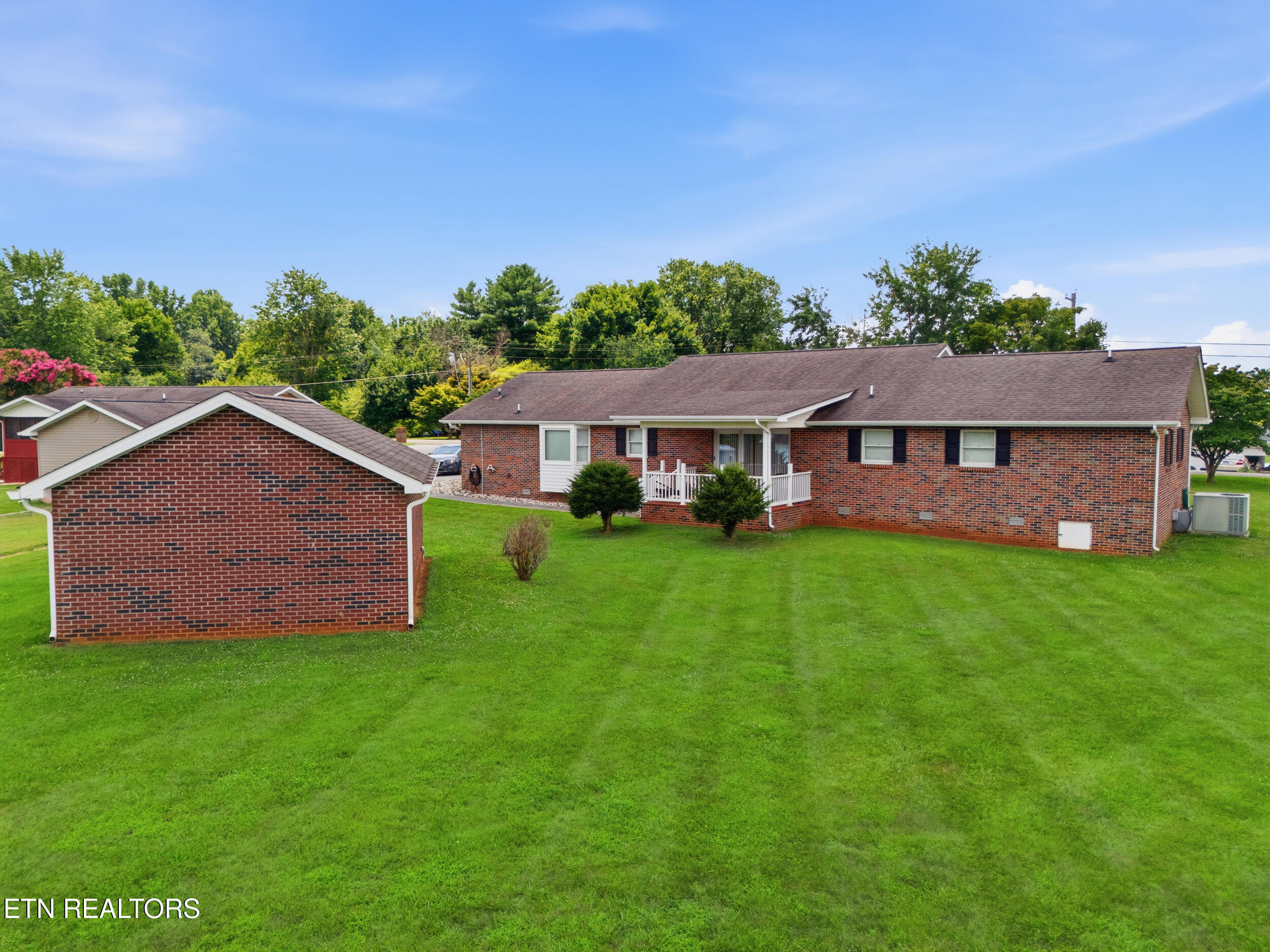 127 Overlook Drive Loudon TN 37774