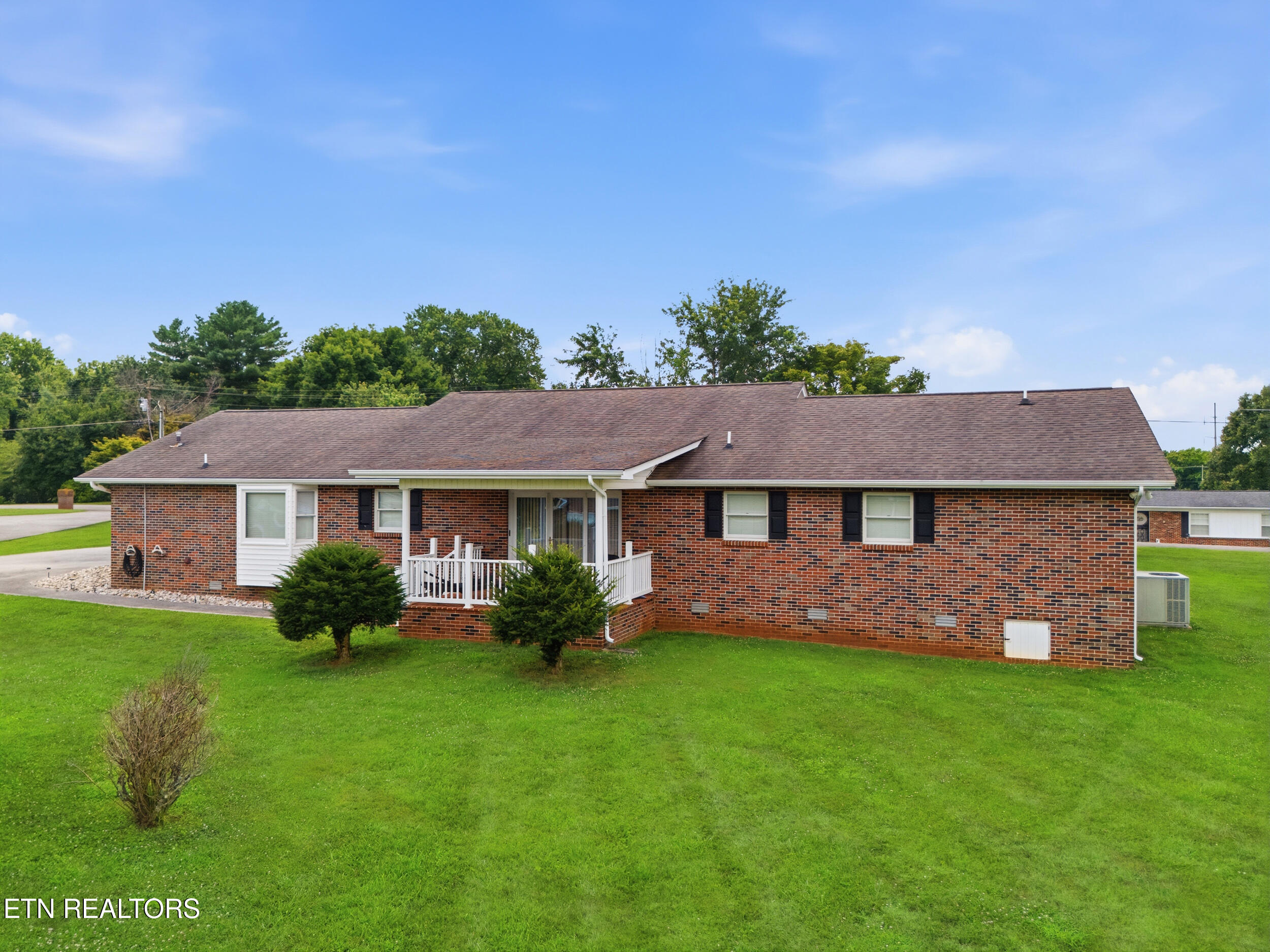 127 Overlook Drive Loudon TN 37774