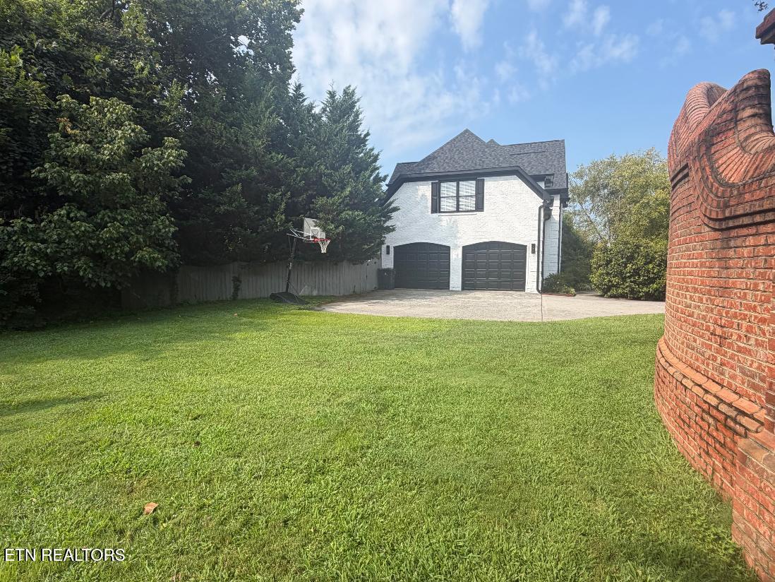 8206 Glenrothes Boulevard Knoxville TN 37909