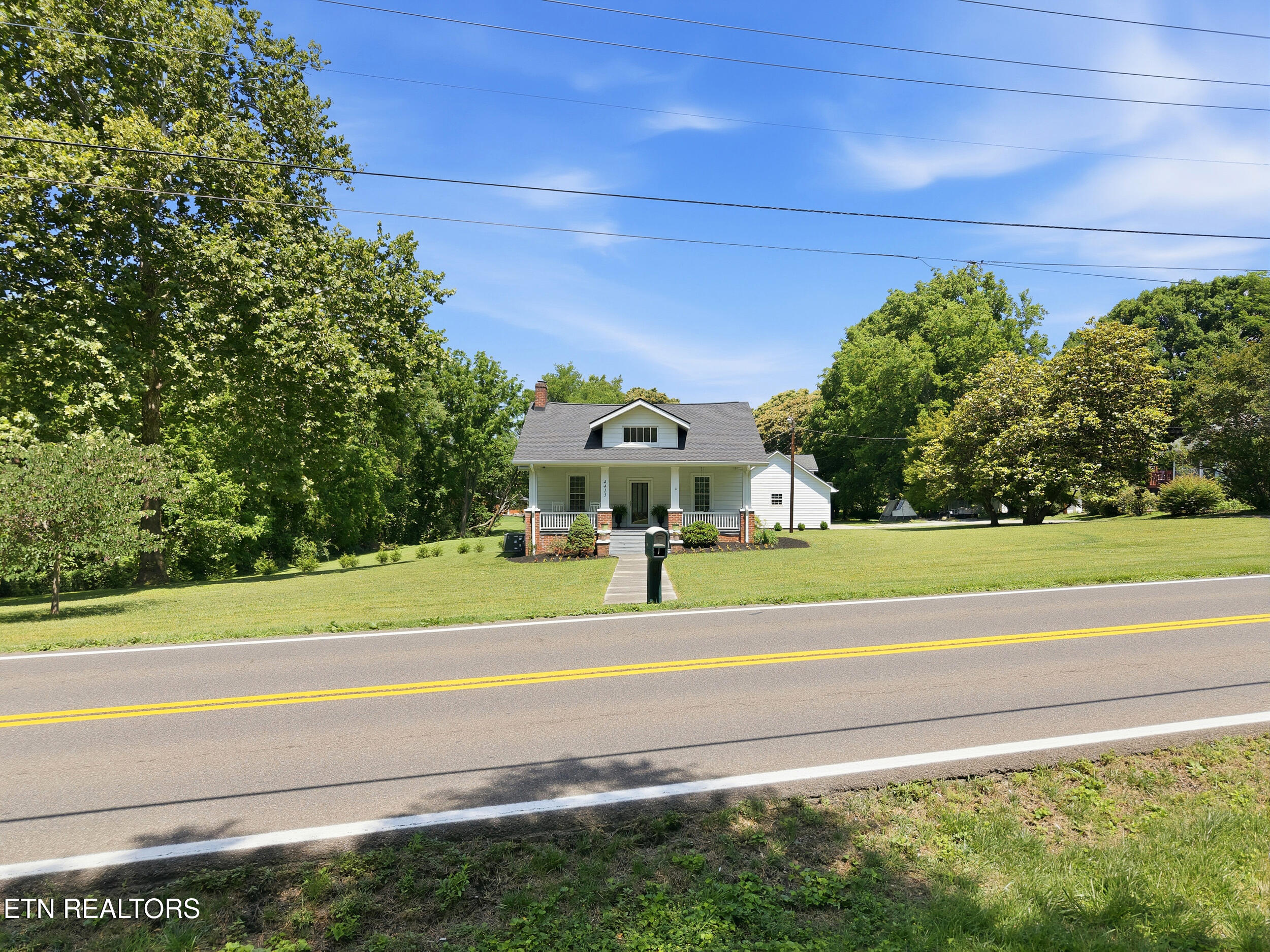4413 Tazewell Pike Knoxville TN 37918