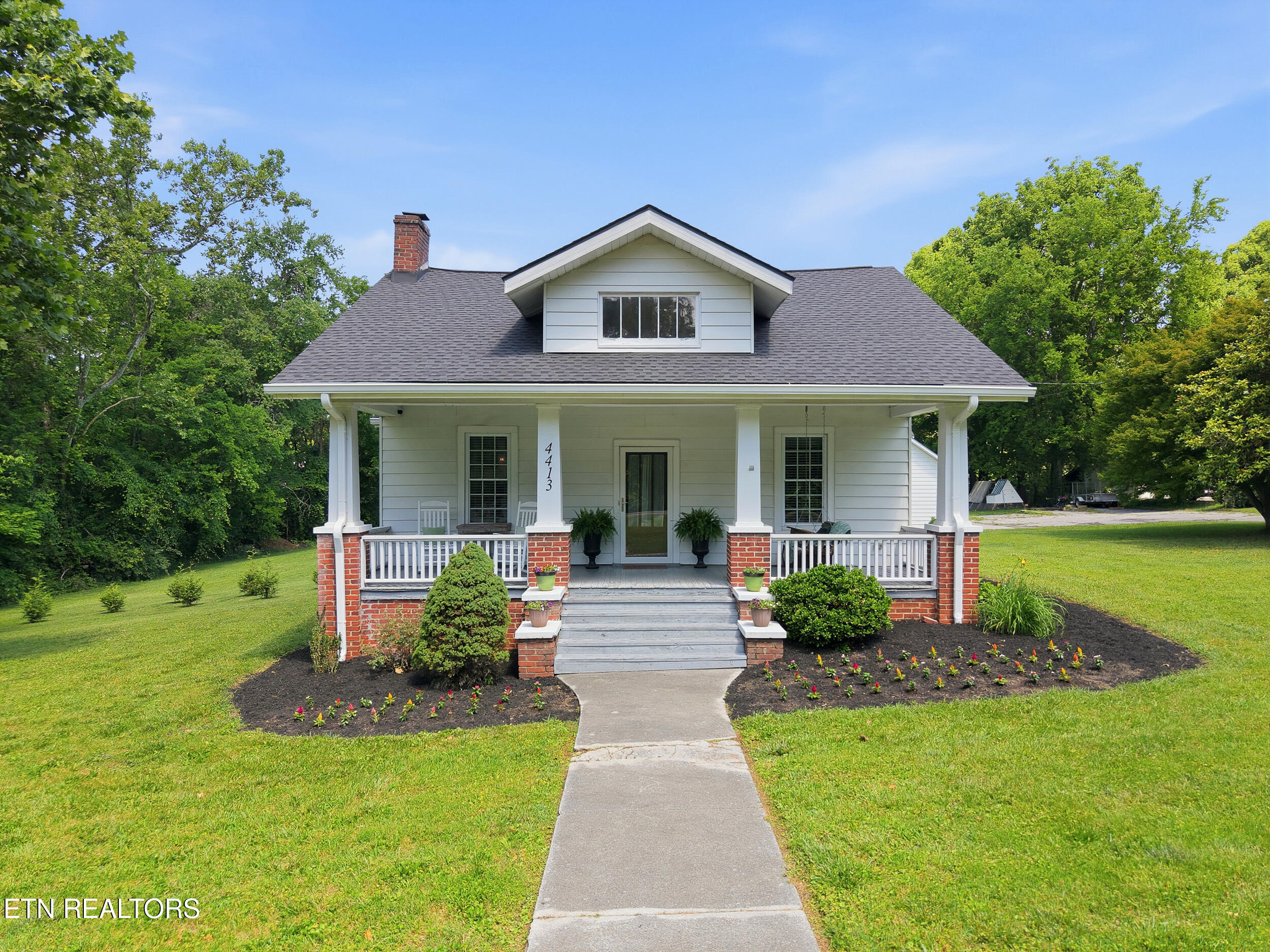 4413 Tazewell Pike Knoxville TN 37918