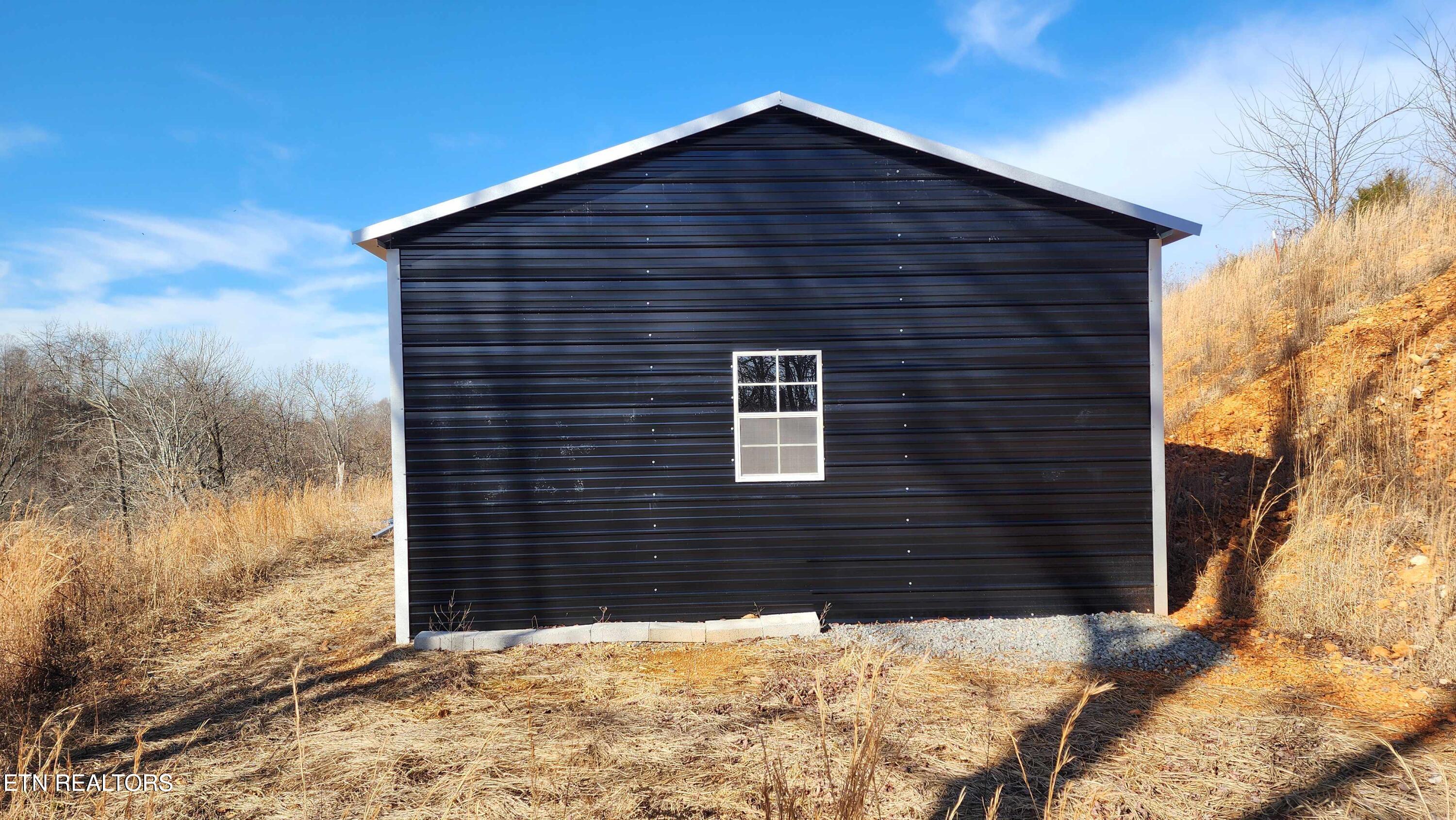 276 Schelley Road Gainesboro TN 38562