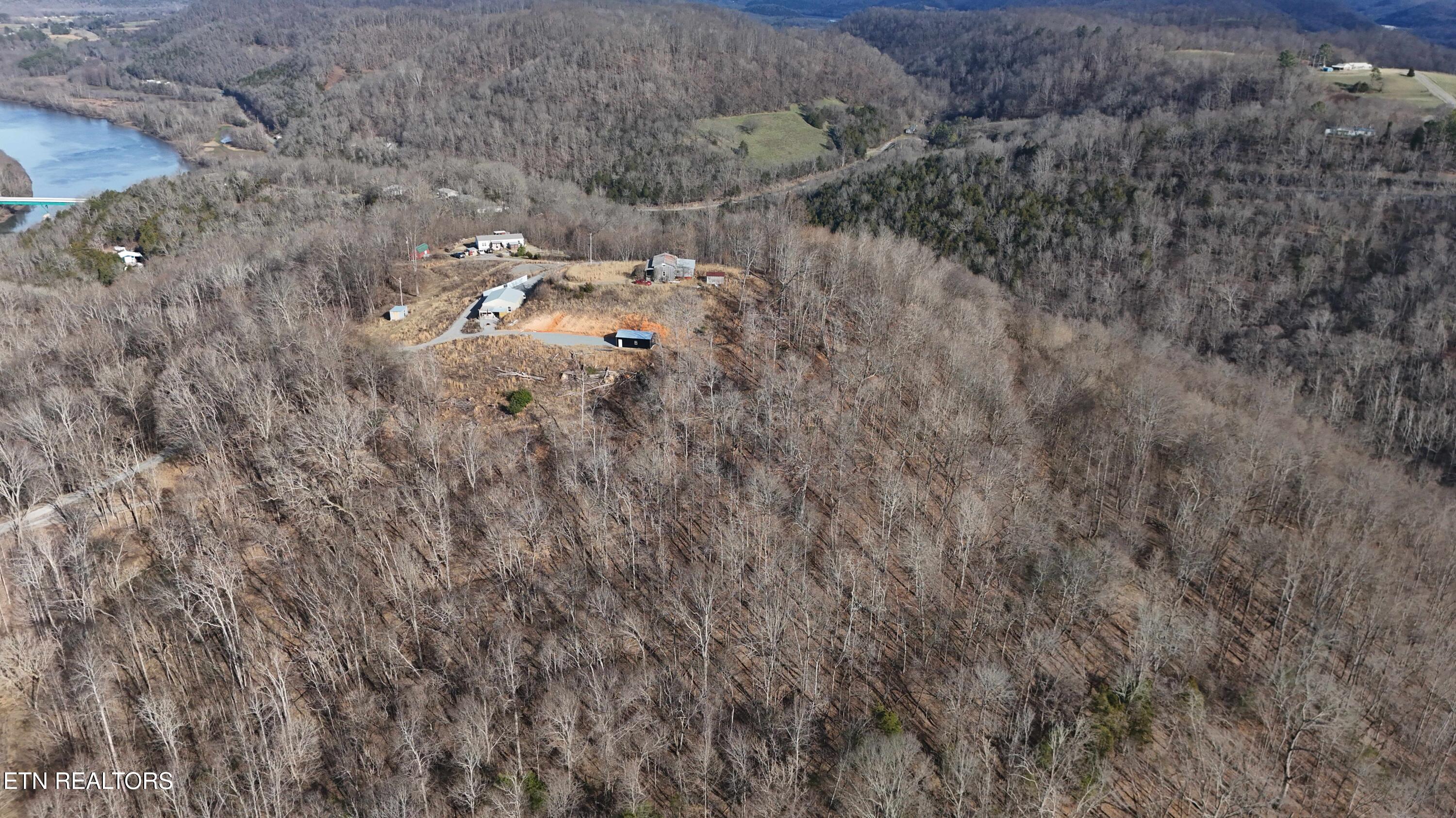 276 Schelley Road Gainesboro TN 38562