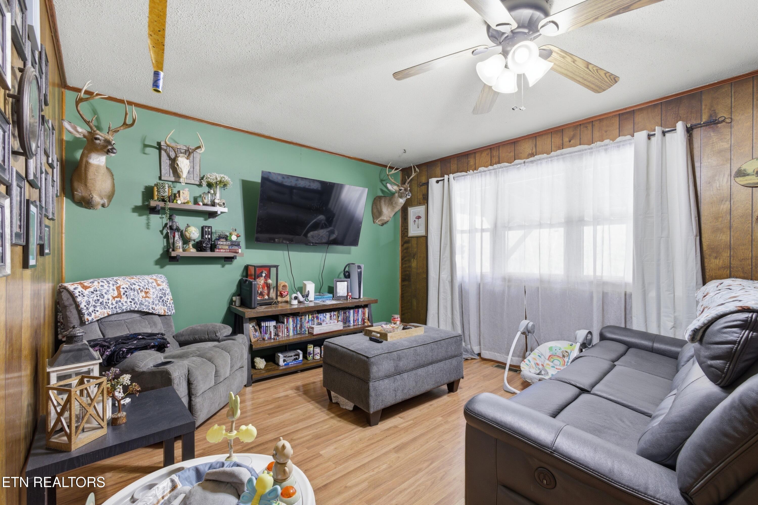 168 Childs Road Harriman TN 37748