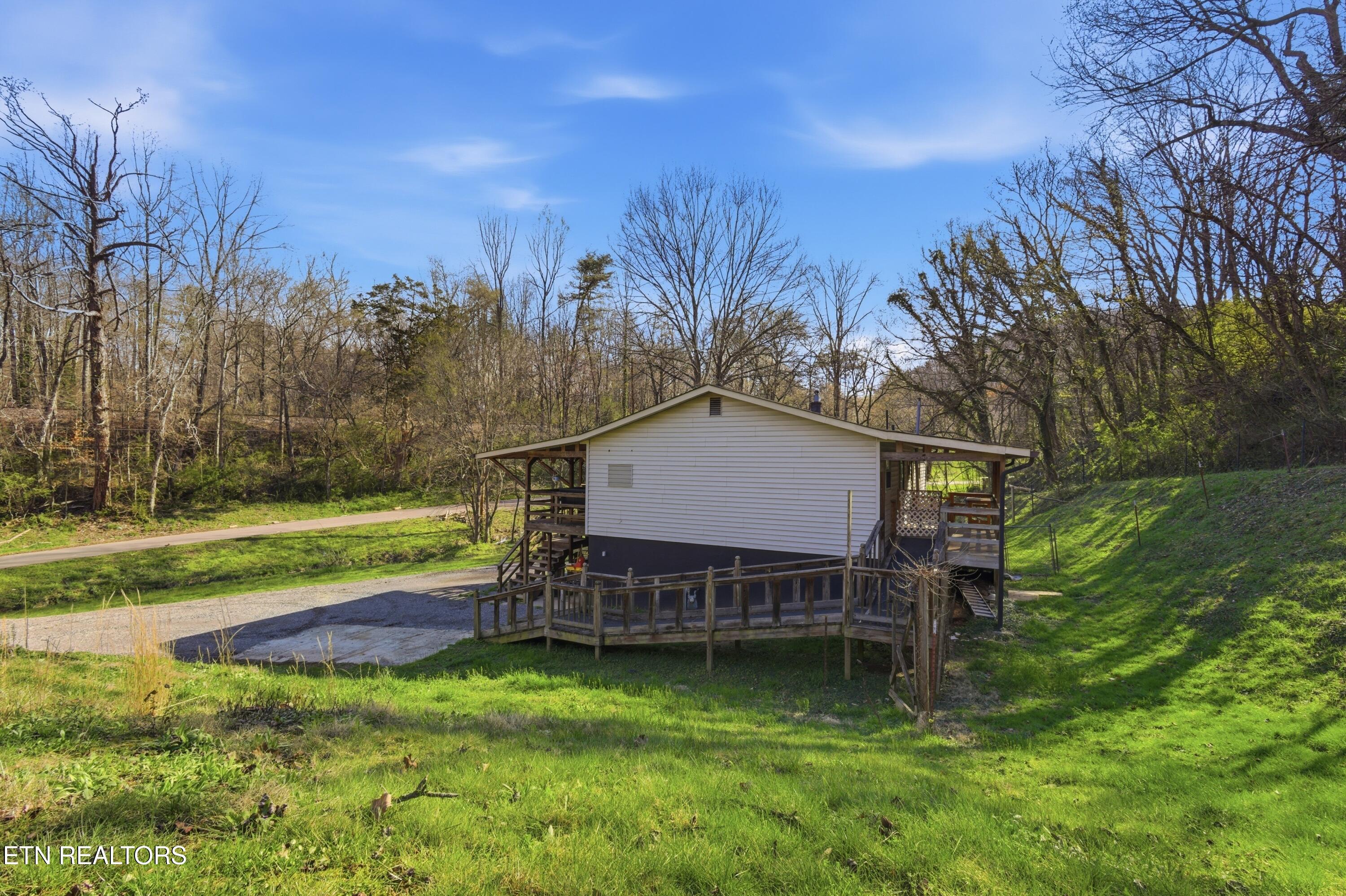 168 Childs Road Harriman TN 37748