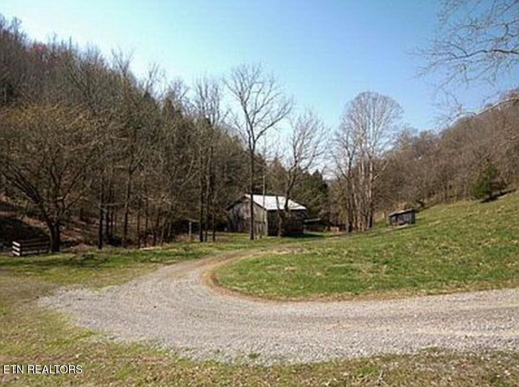 360 Spurlock Hollow Lane Gainesboro TN 38562