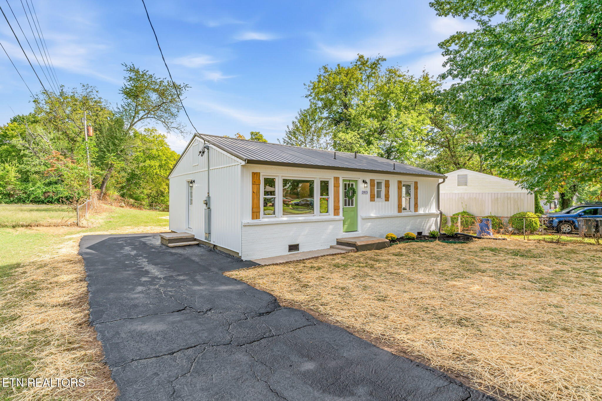 2815 London Circle Knoxville TN 37917