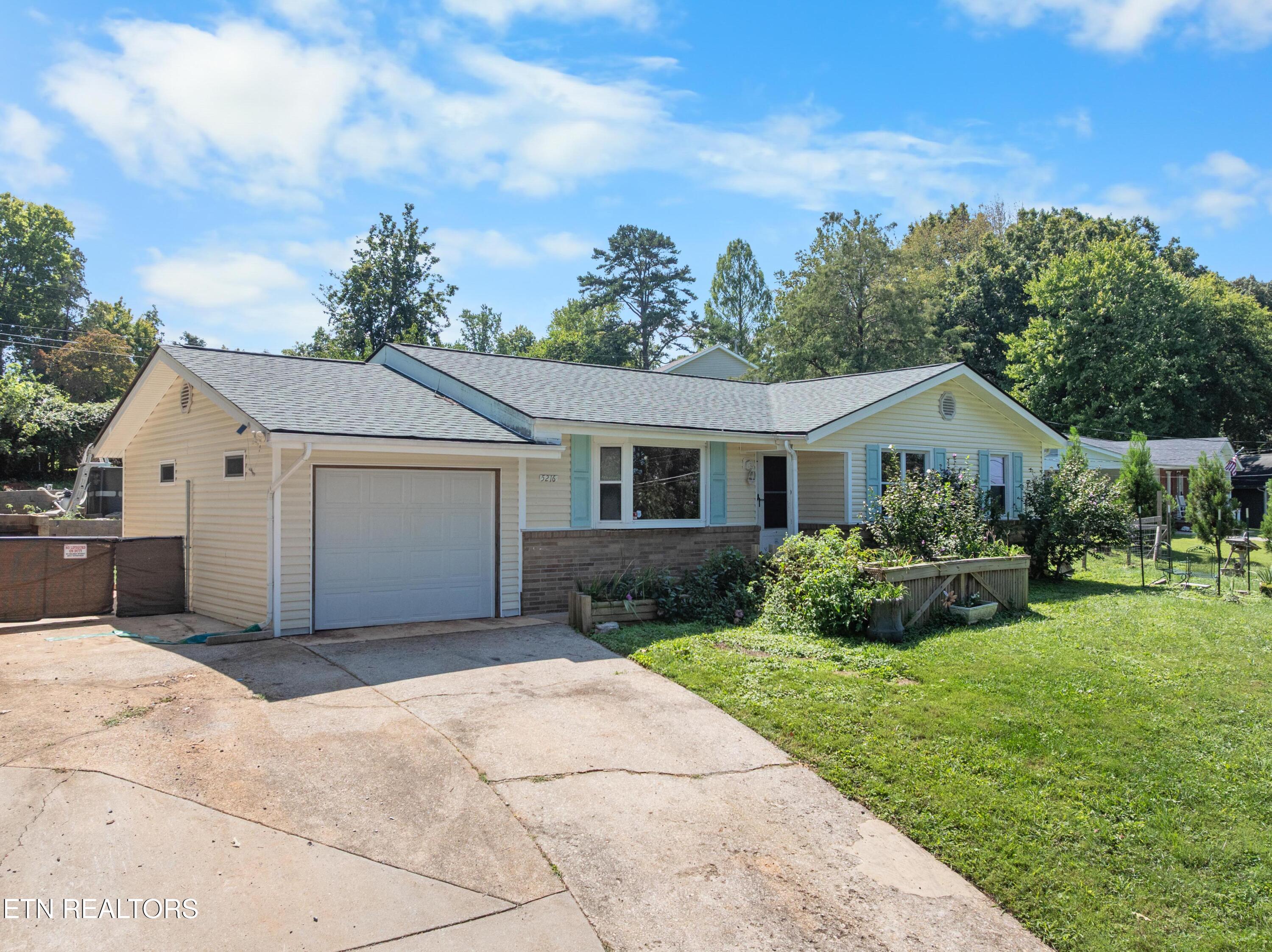 5216 Northside Drive Knoxville TN 37912