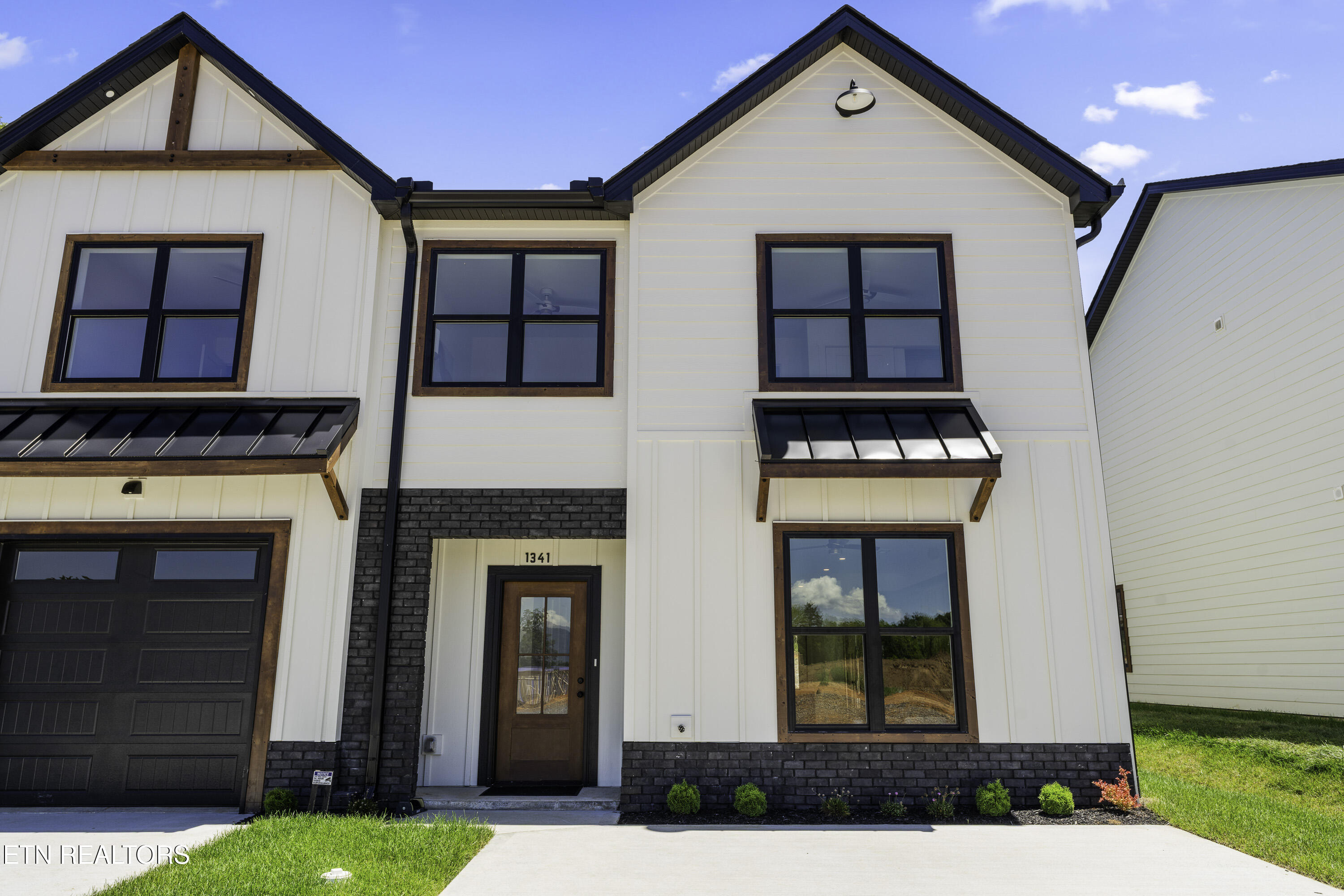1341 Grace Ridge Drive Sevierville TN 37862