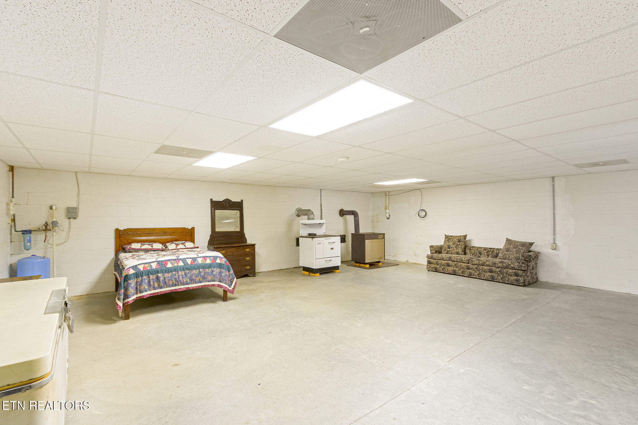 10745 Rutledge Pike Blaine TN 37709