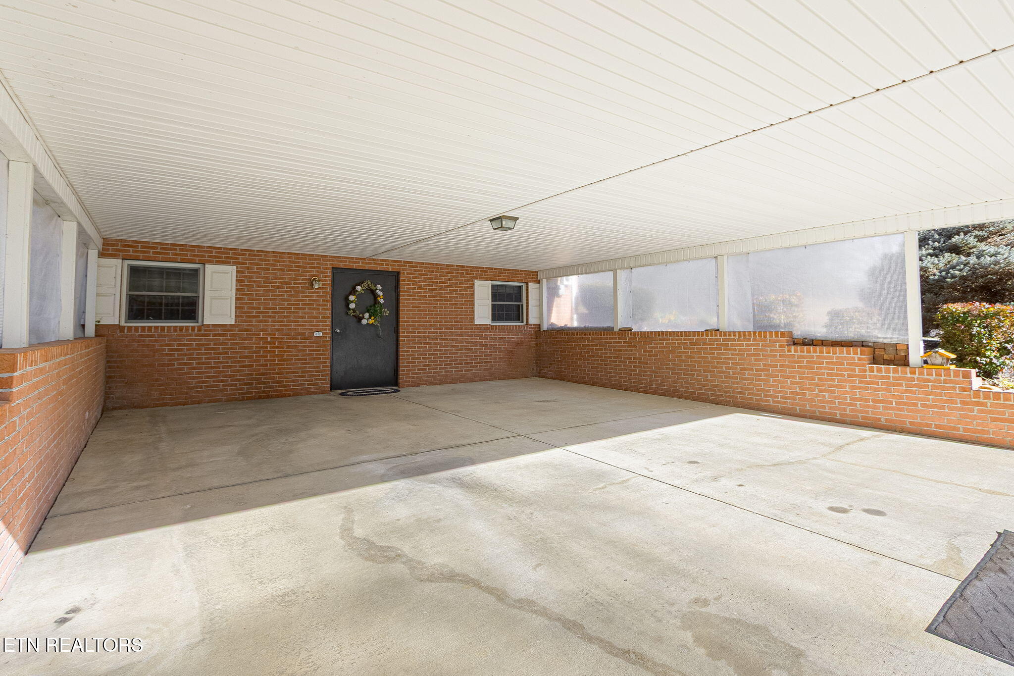 10745 Rutledge Pike Blaine TN 37709