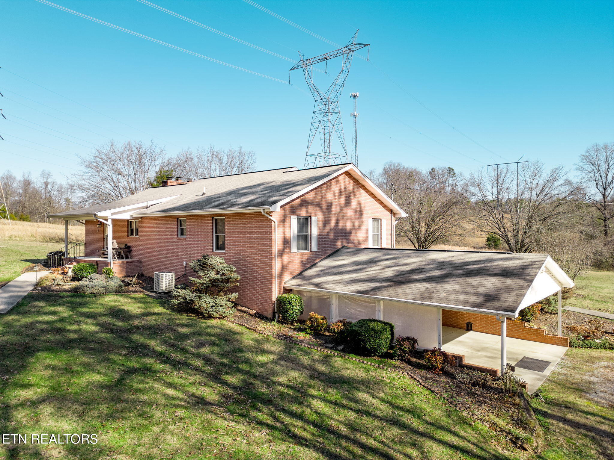 10745 Rutledge Pike Blaine TN 37709
