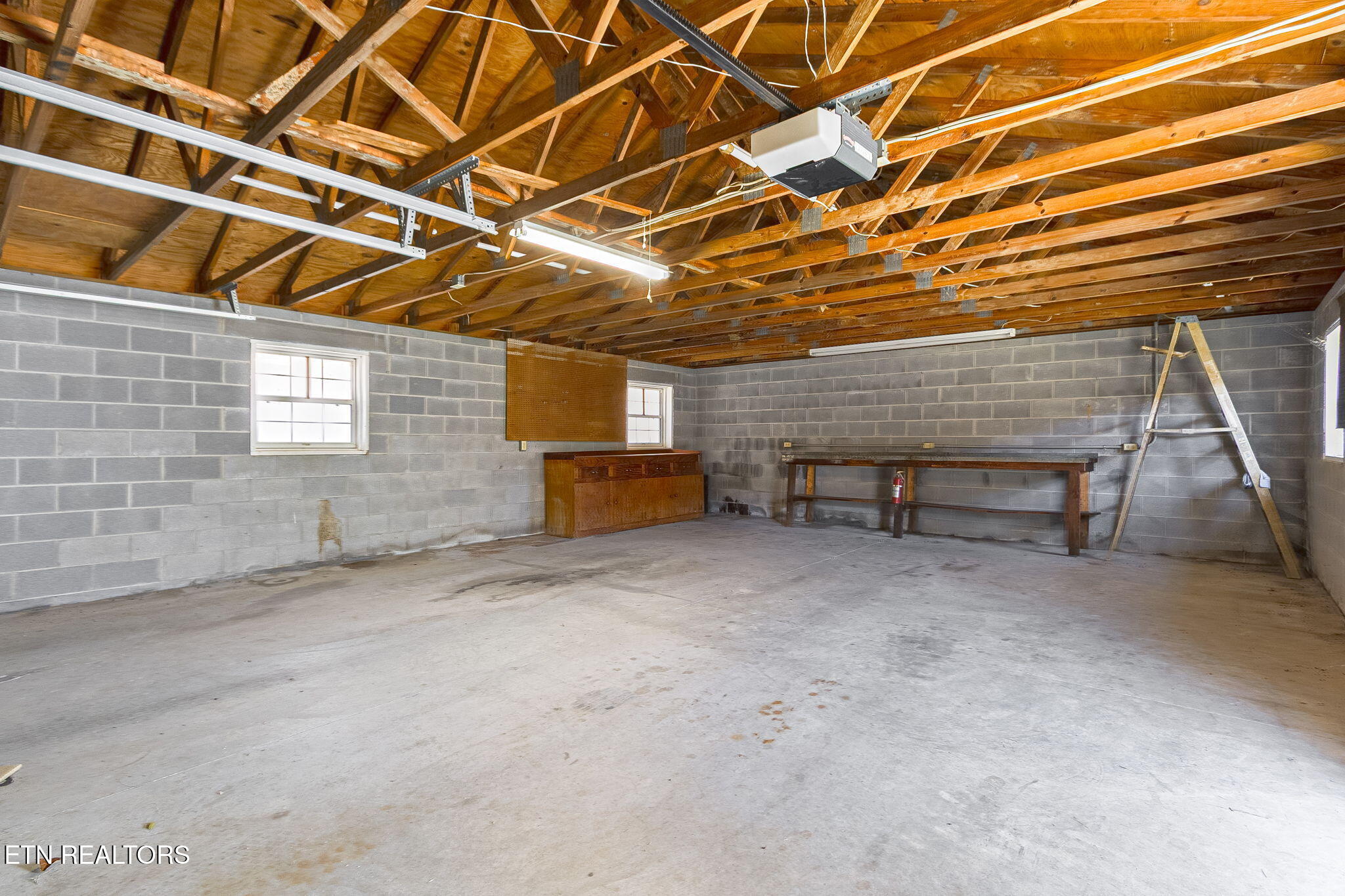 10745 Rutledge Pike Blaine TN 37709