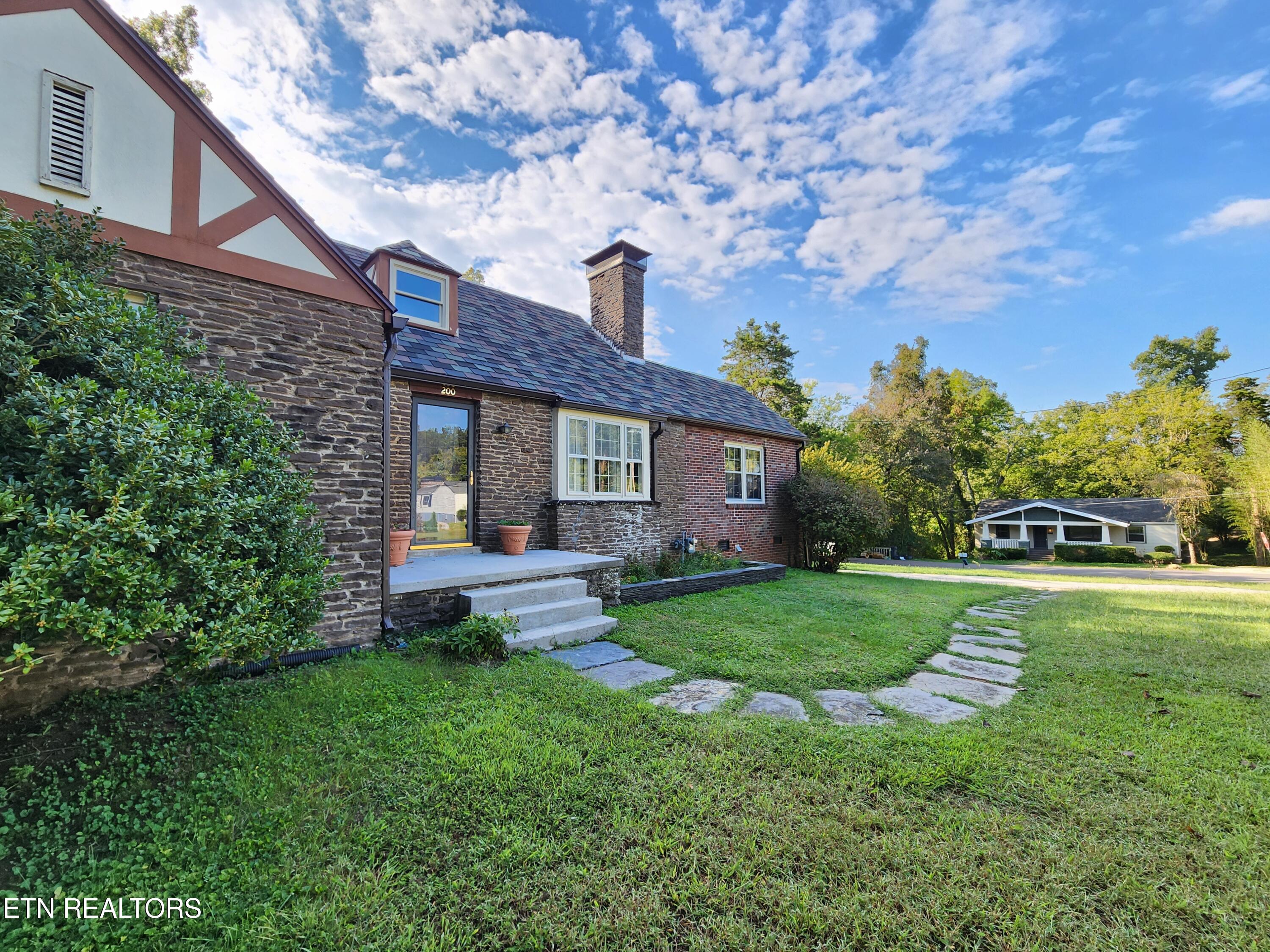 200 E Red Bud Road Knoxville TN 37920