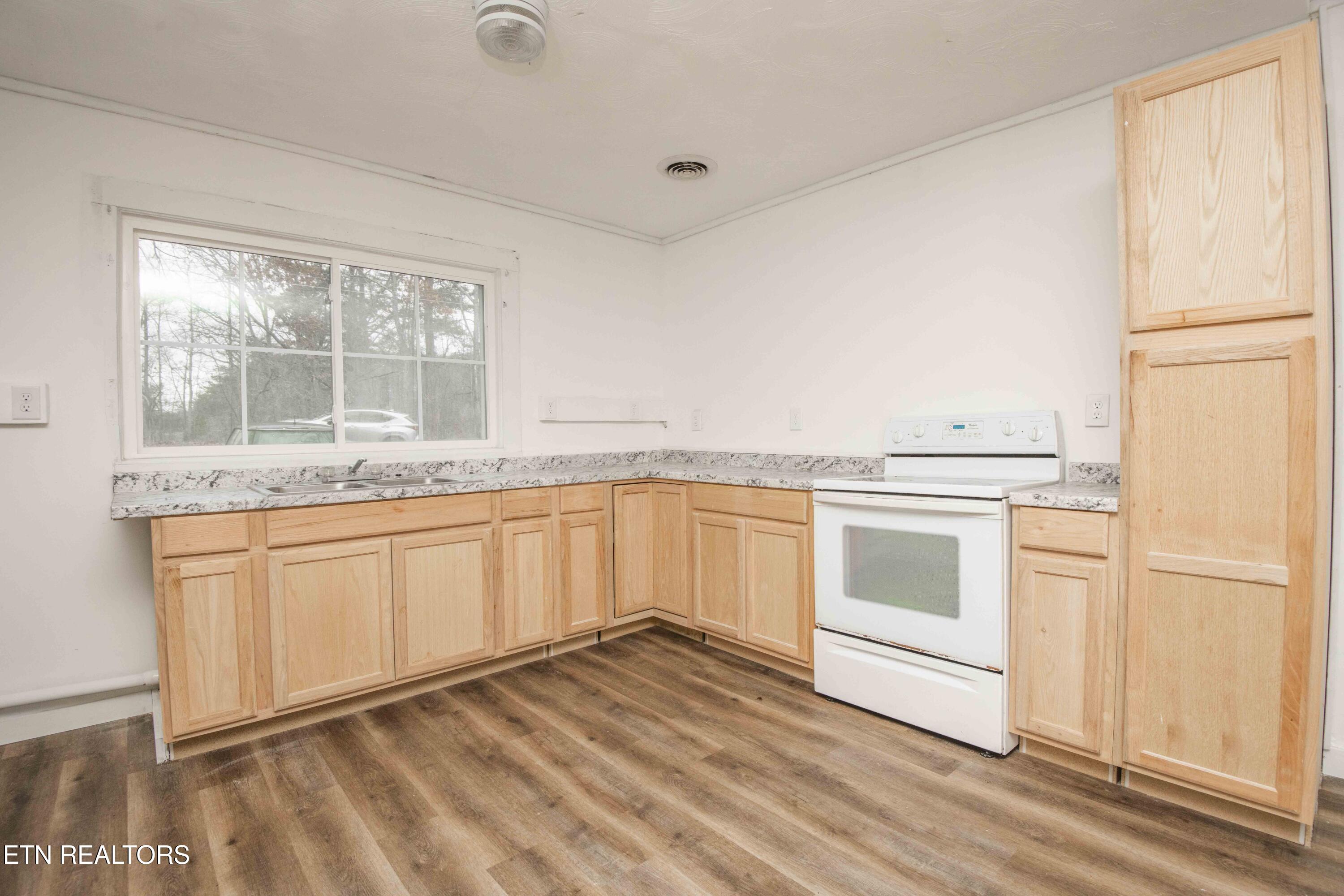843 Asheville Highway Strawberry Plains TN 37871