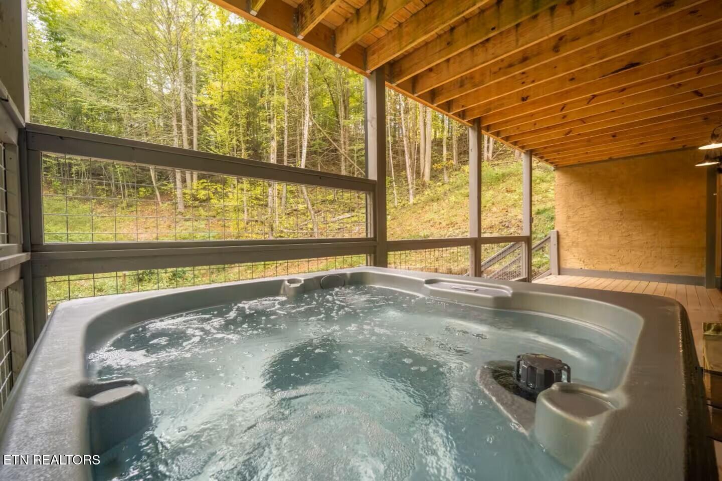 5175 Riversong Way Sevierville TN 37876