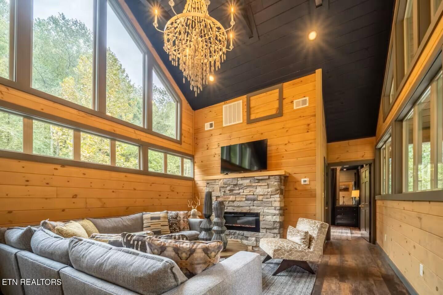5175 Riversong Way Sevierville TN 37876