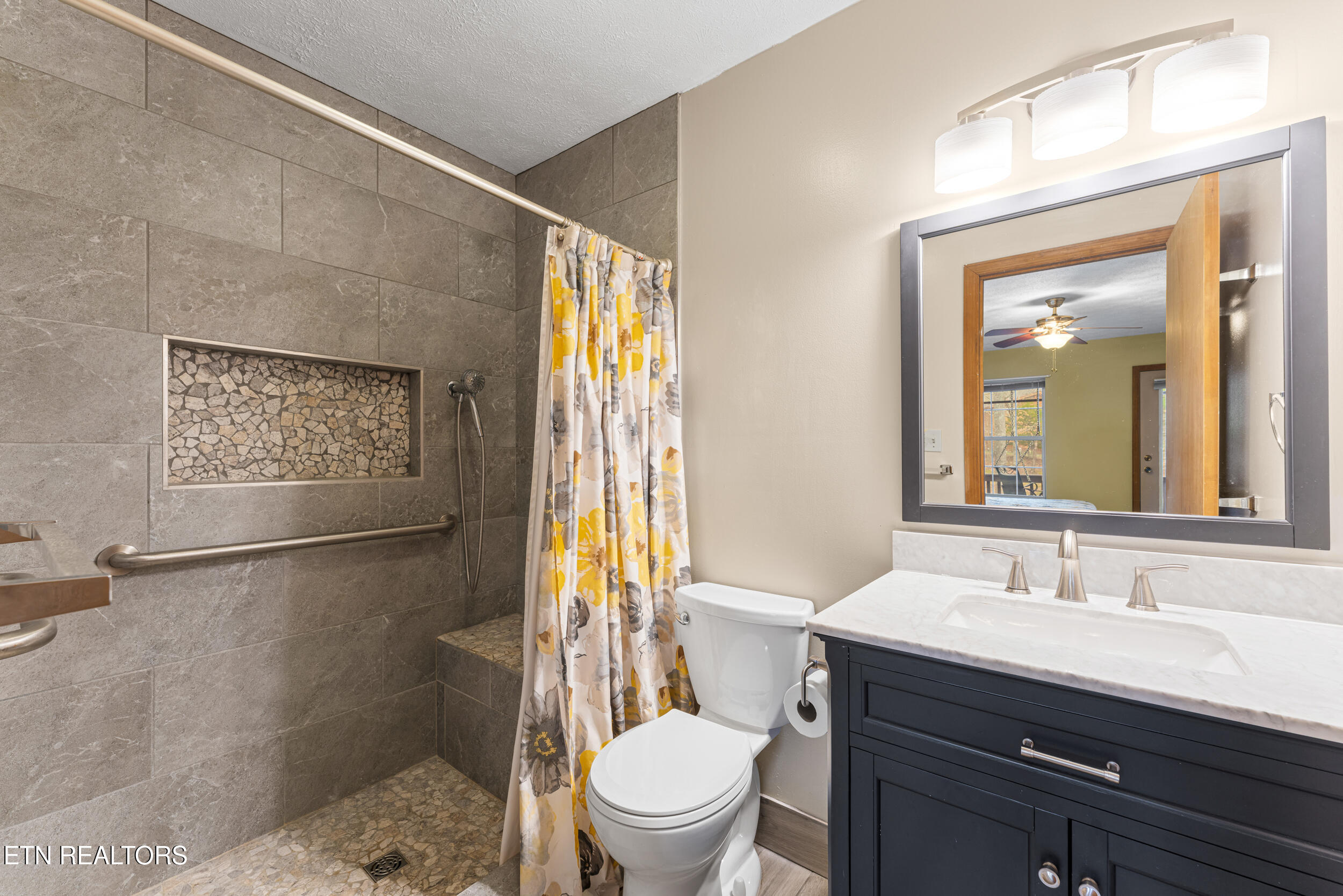 3840 Saddle Brook Way Sevierville TN 37862