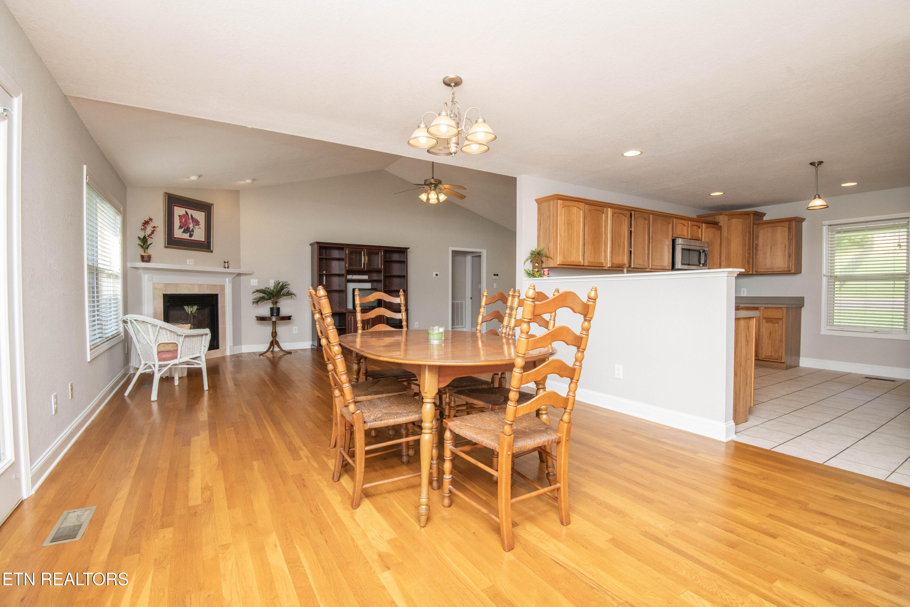 1616 Ellis Woods Loop Sevierville TN 37876