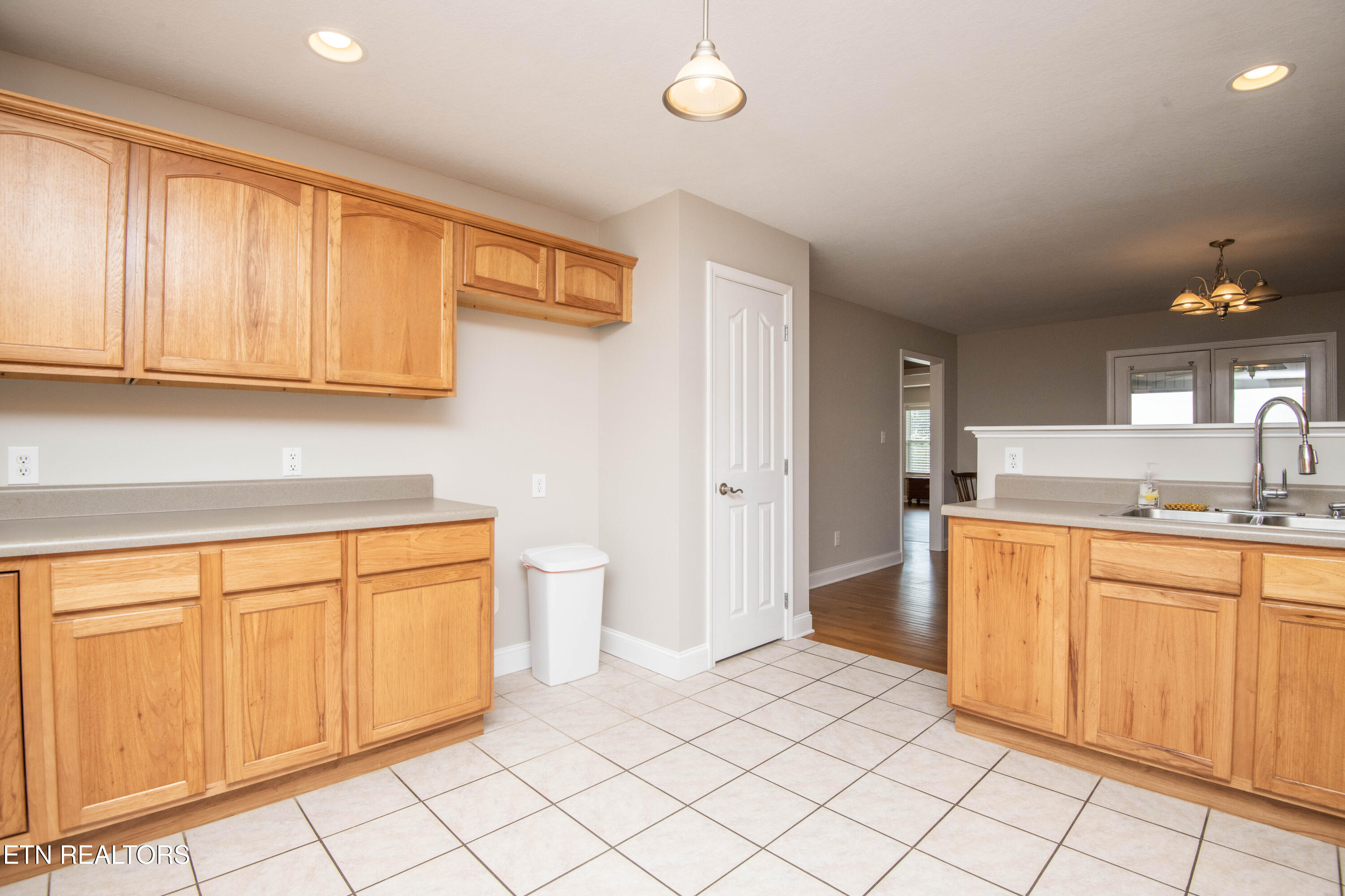 1616 Ellis Woods Loop Sevierville TN 37876