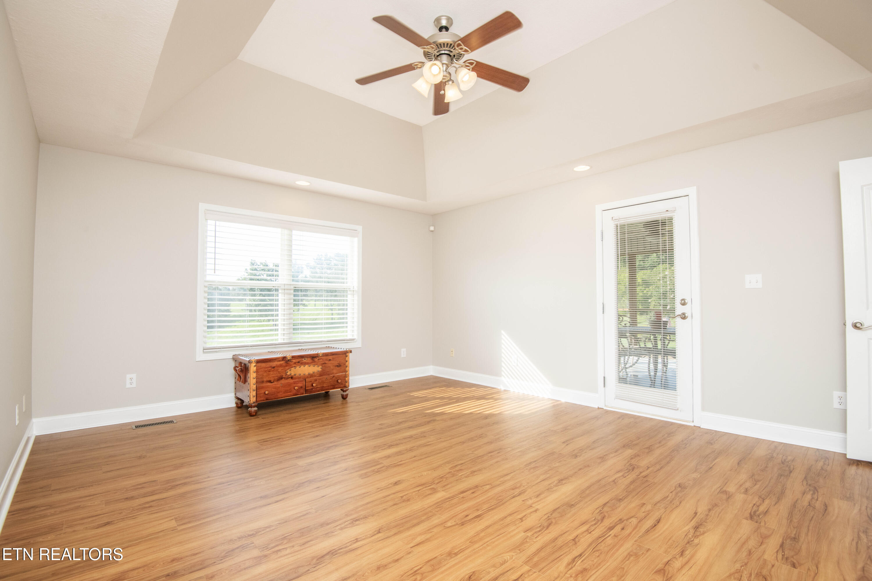1616 Ellis Woods Loop Sevierville TN 37876