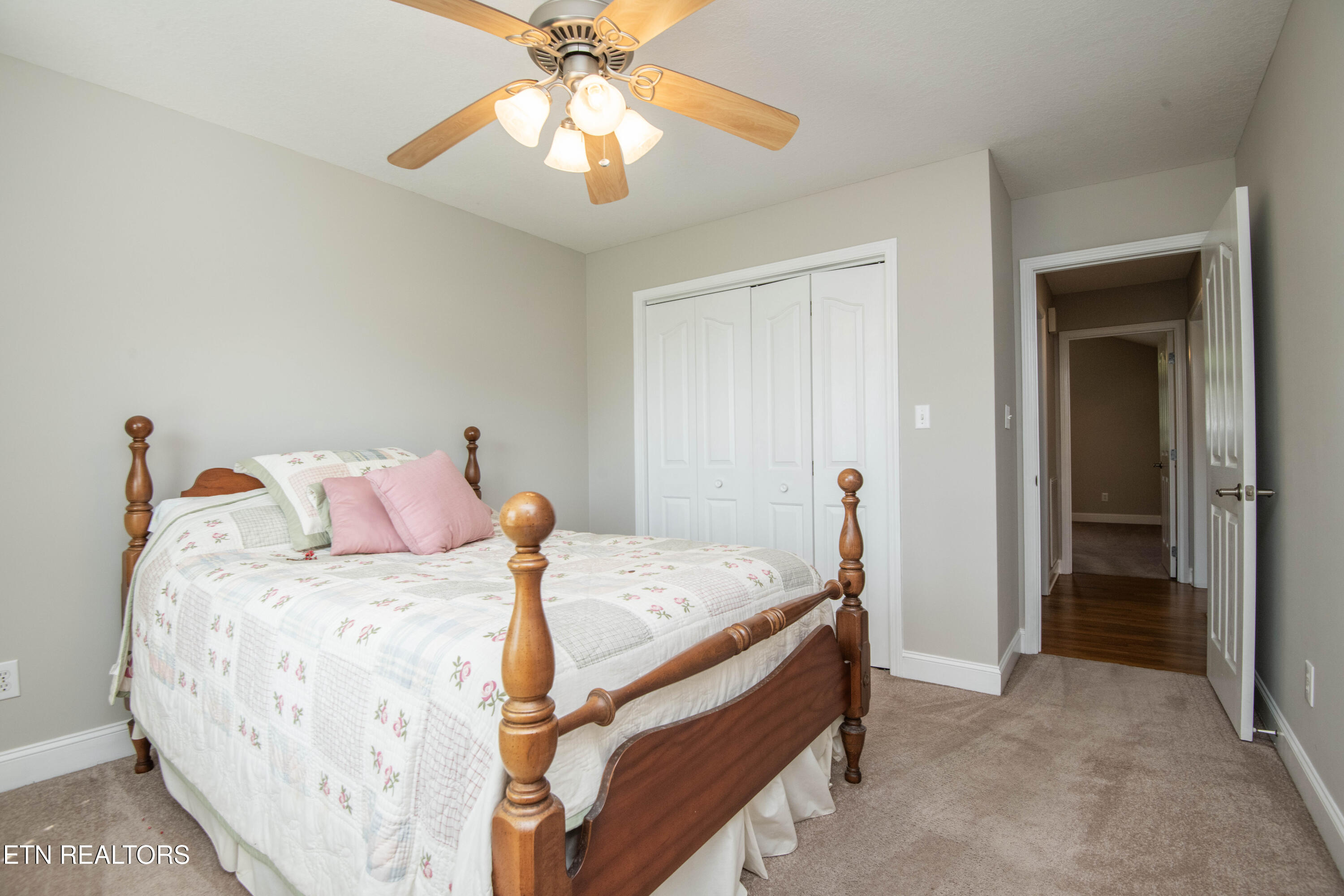 1616 Ellis Woods Loop Sevierville TN 37876