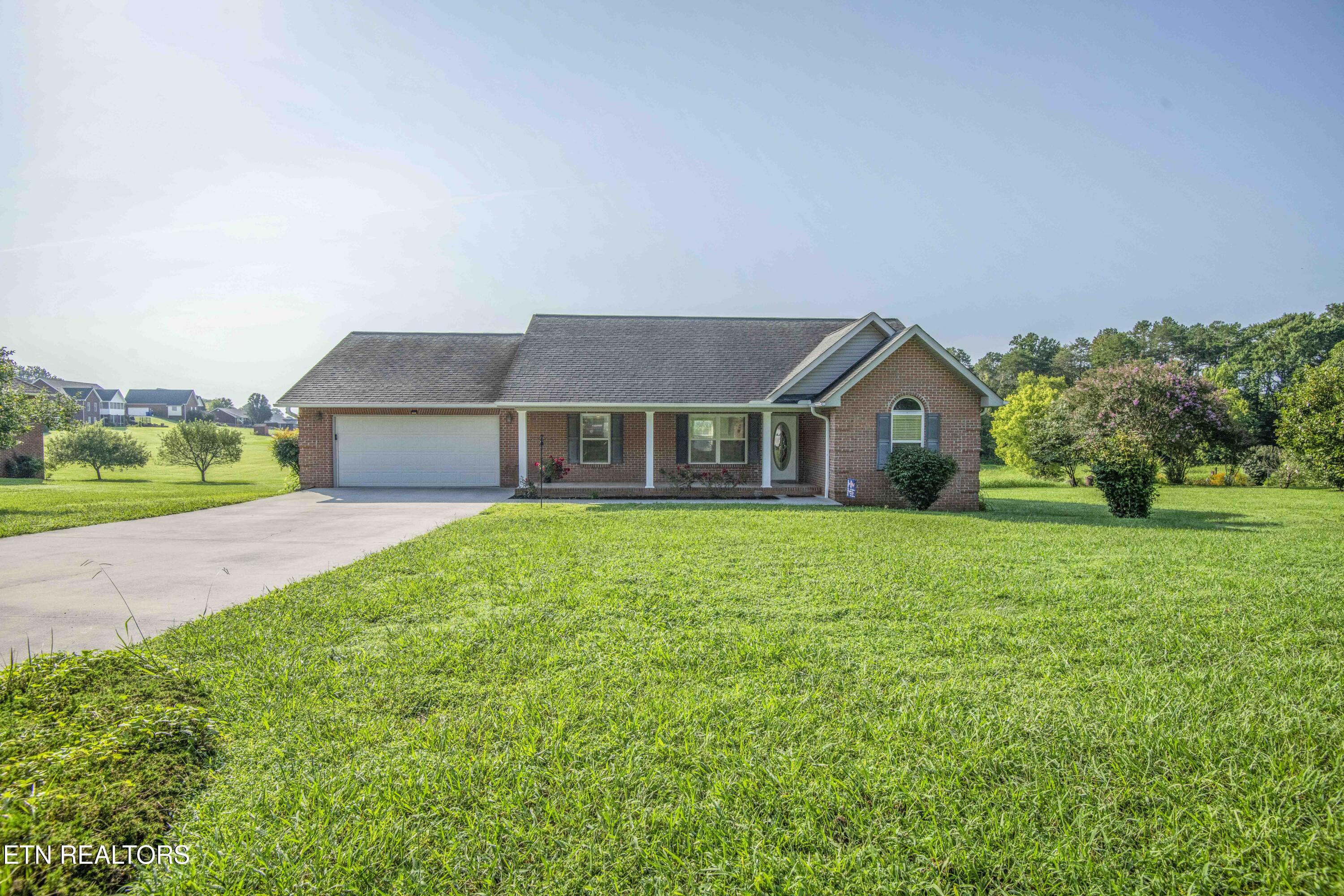 1616 Ellis Woods Loop Sevierville TN 37876