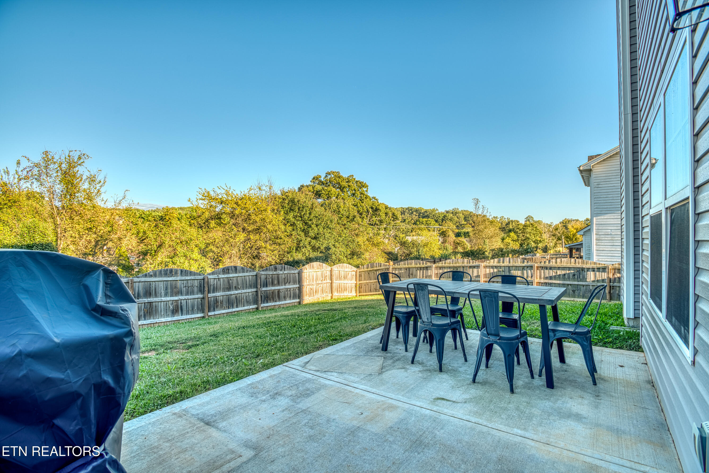 8232 Zodiac Lane Powell TN 37849