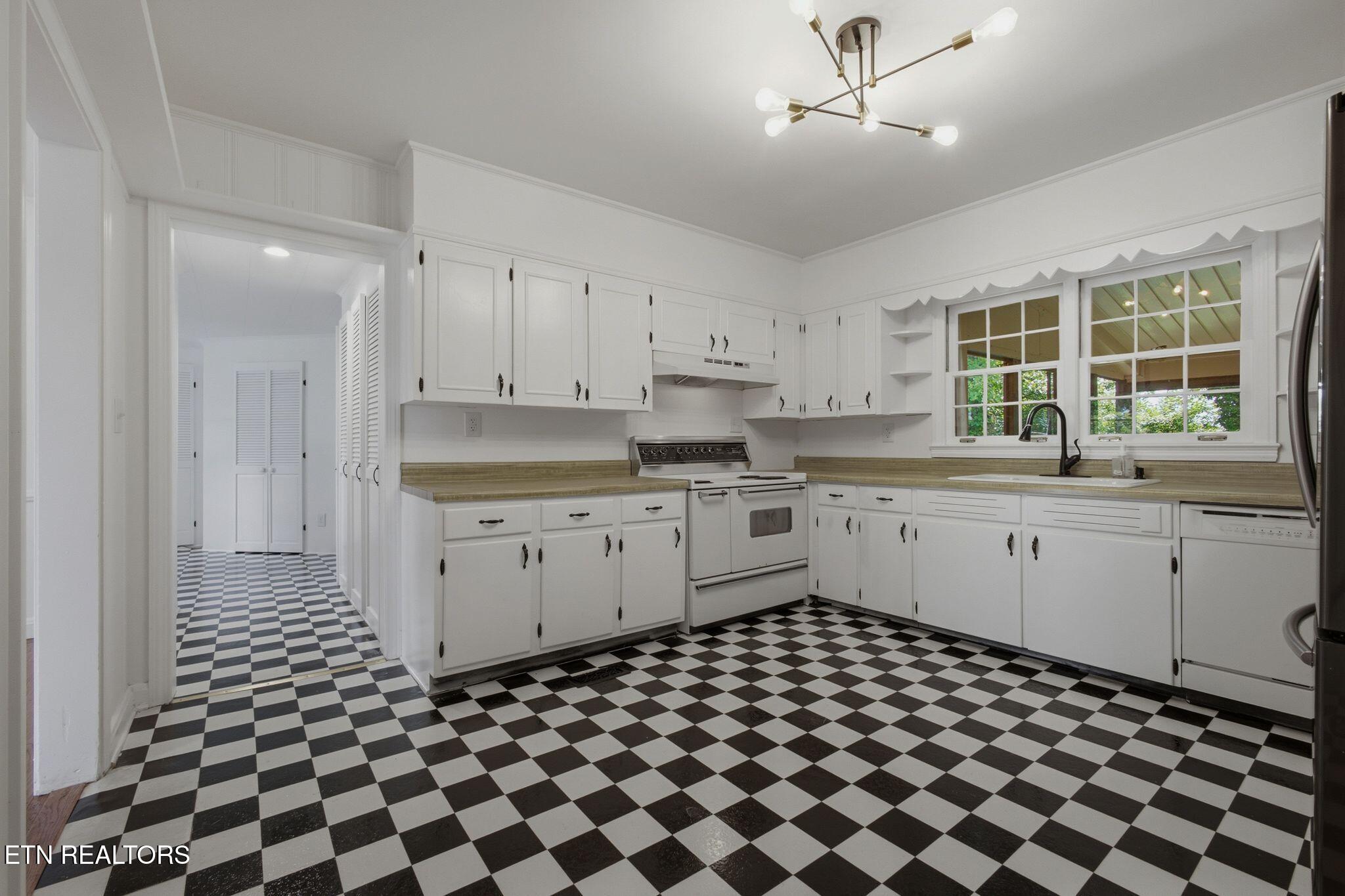 1405 Leon Drive Jefferson City TN 37760