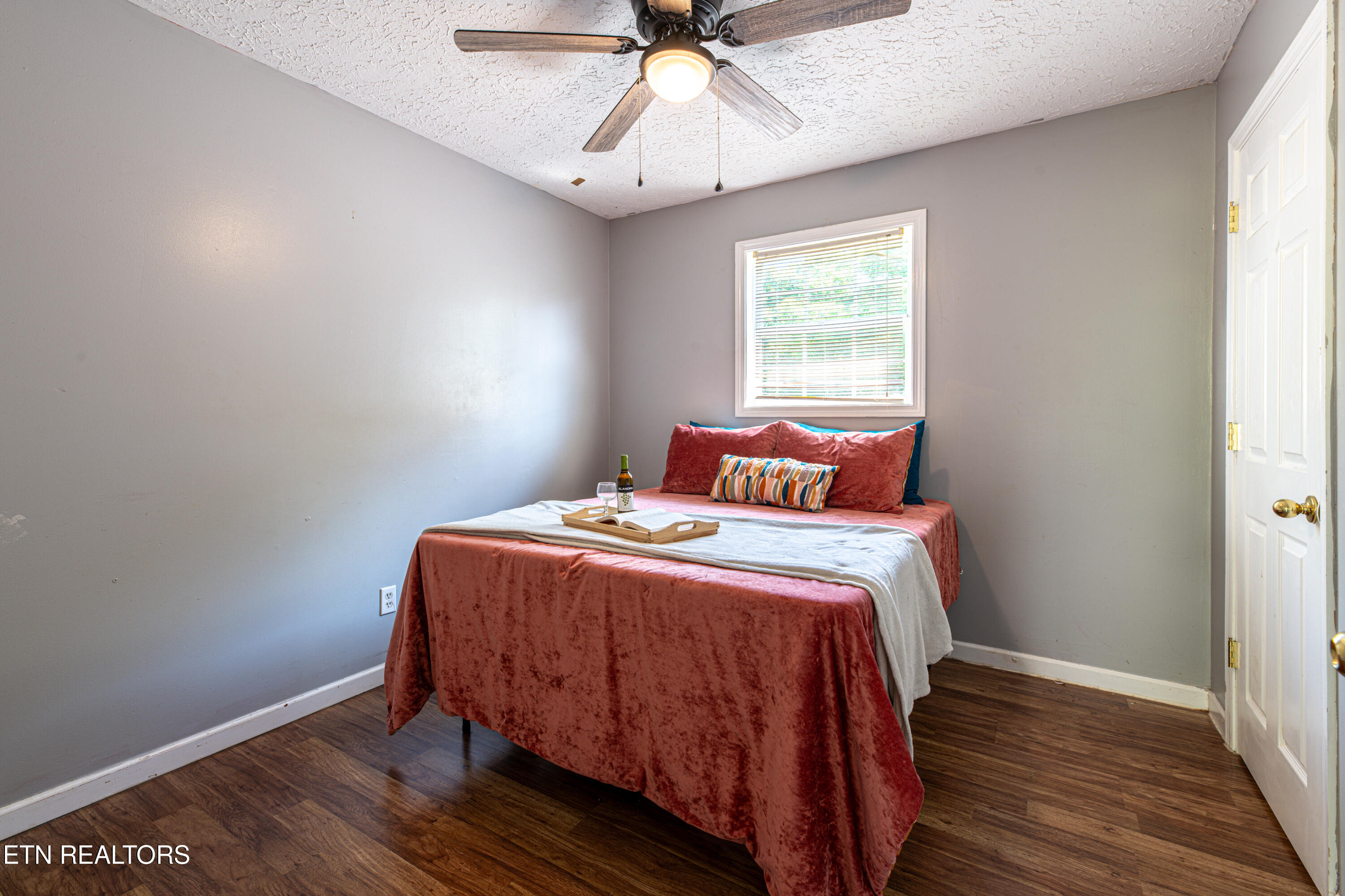 312 N 16th Street Lafollette TN 37766