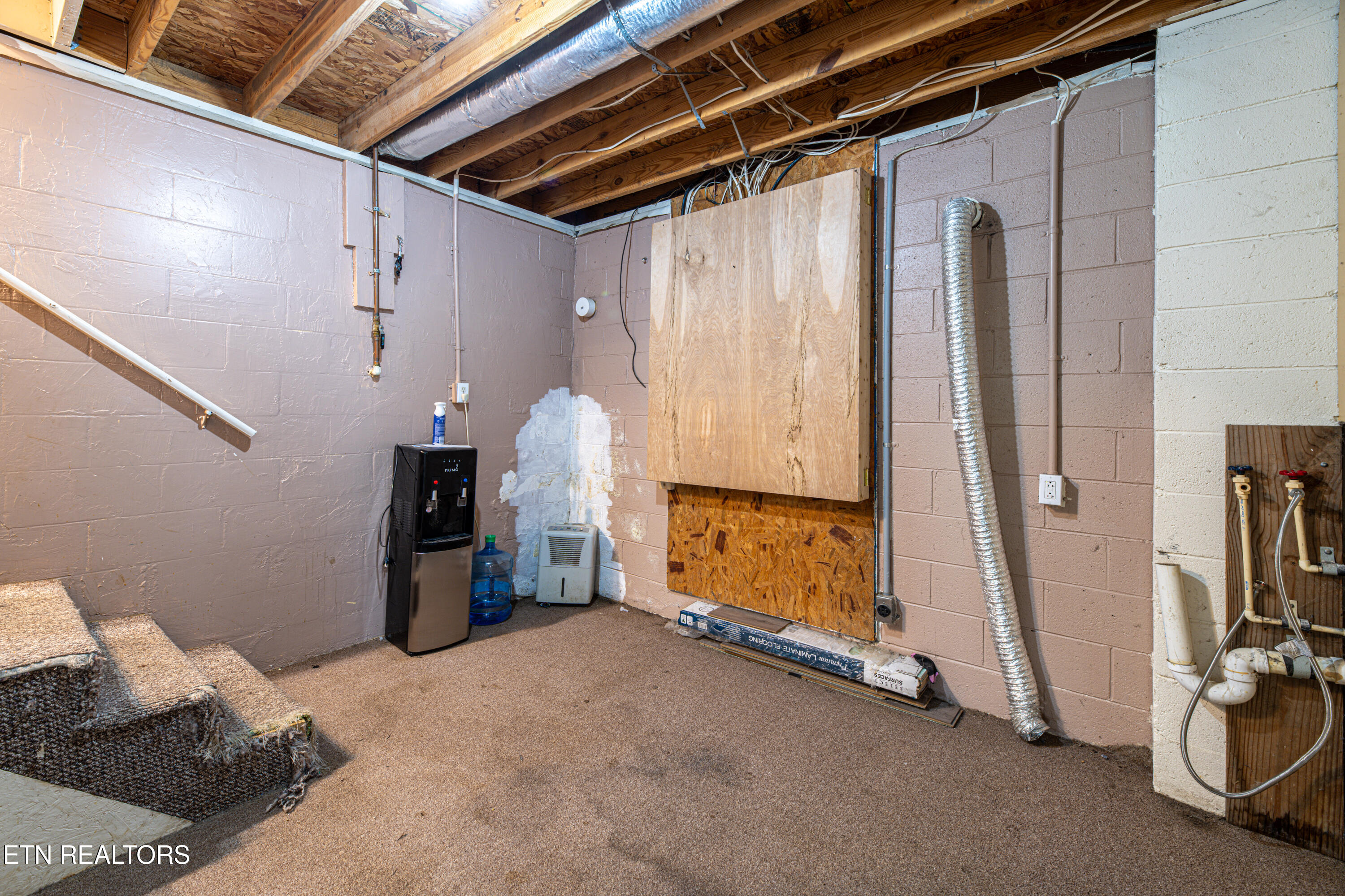 312 N 16th Street Lafollette TN 37766