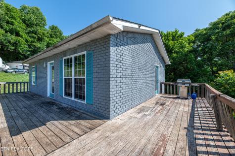 312 N 16th Street LaFollette TN 37766