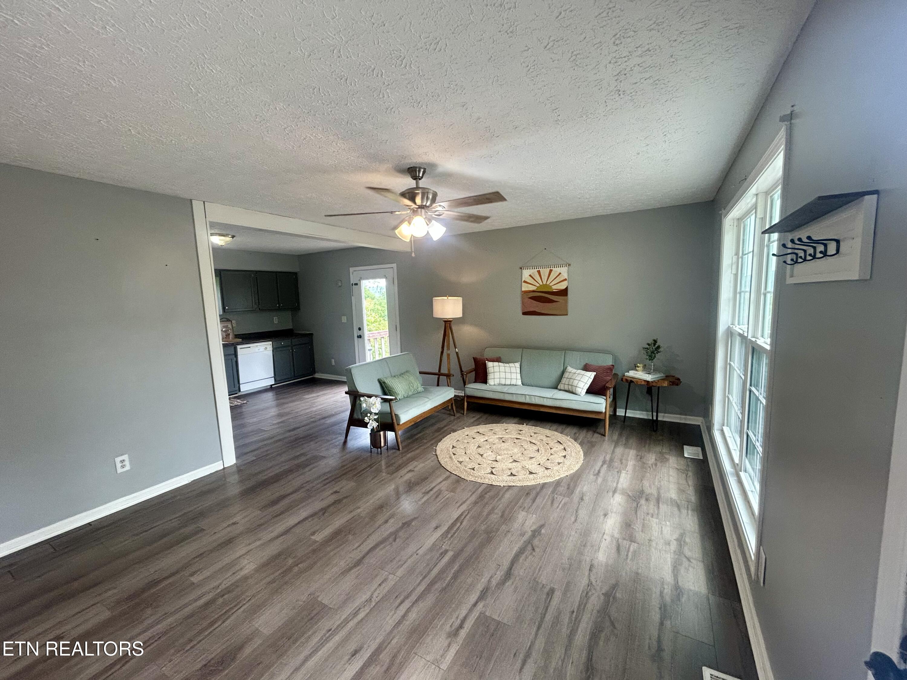 312 N 16th Street Lafollette TN 37766