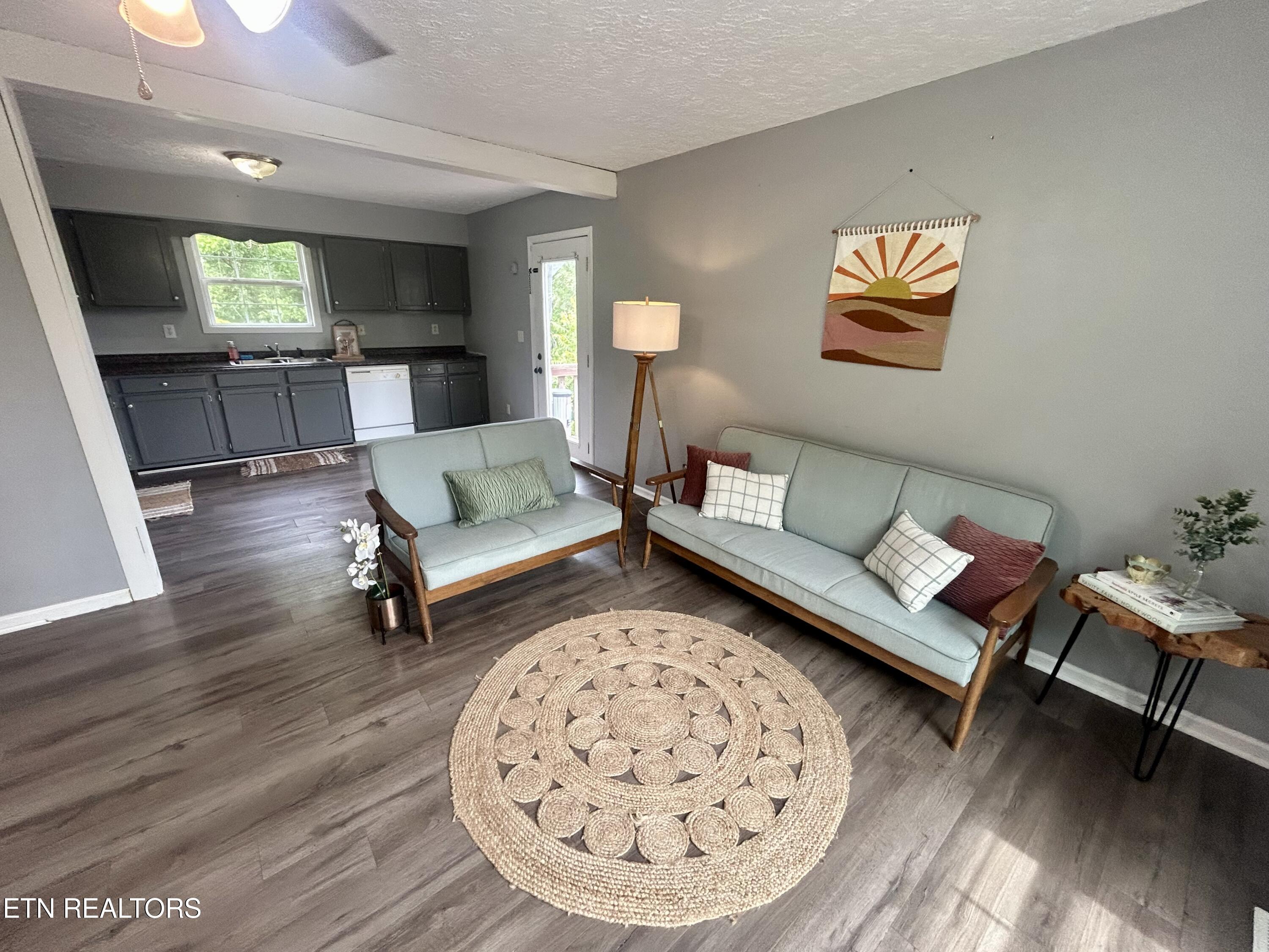 312 N 16th Street Lafollette TN 37766