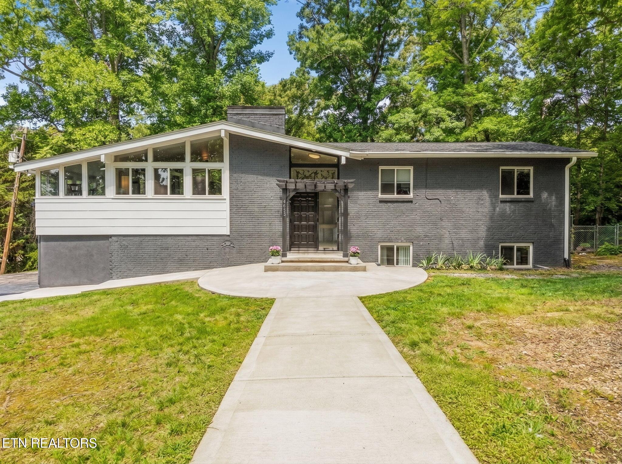 7131 Stagecoach Trail Knoxville TN 37909
