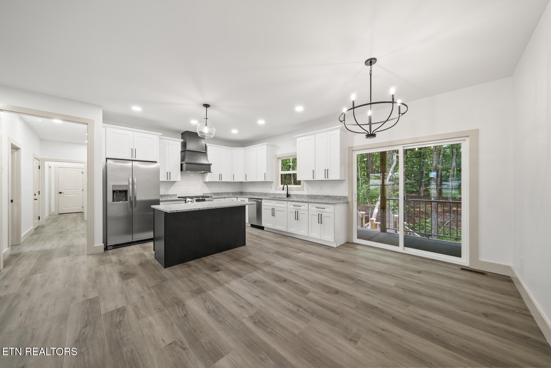25 Andover Lane Crossville TN 38558