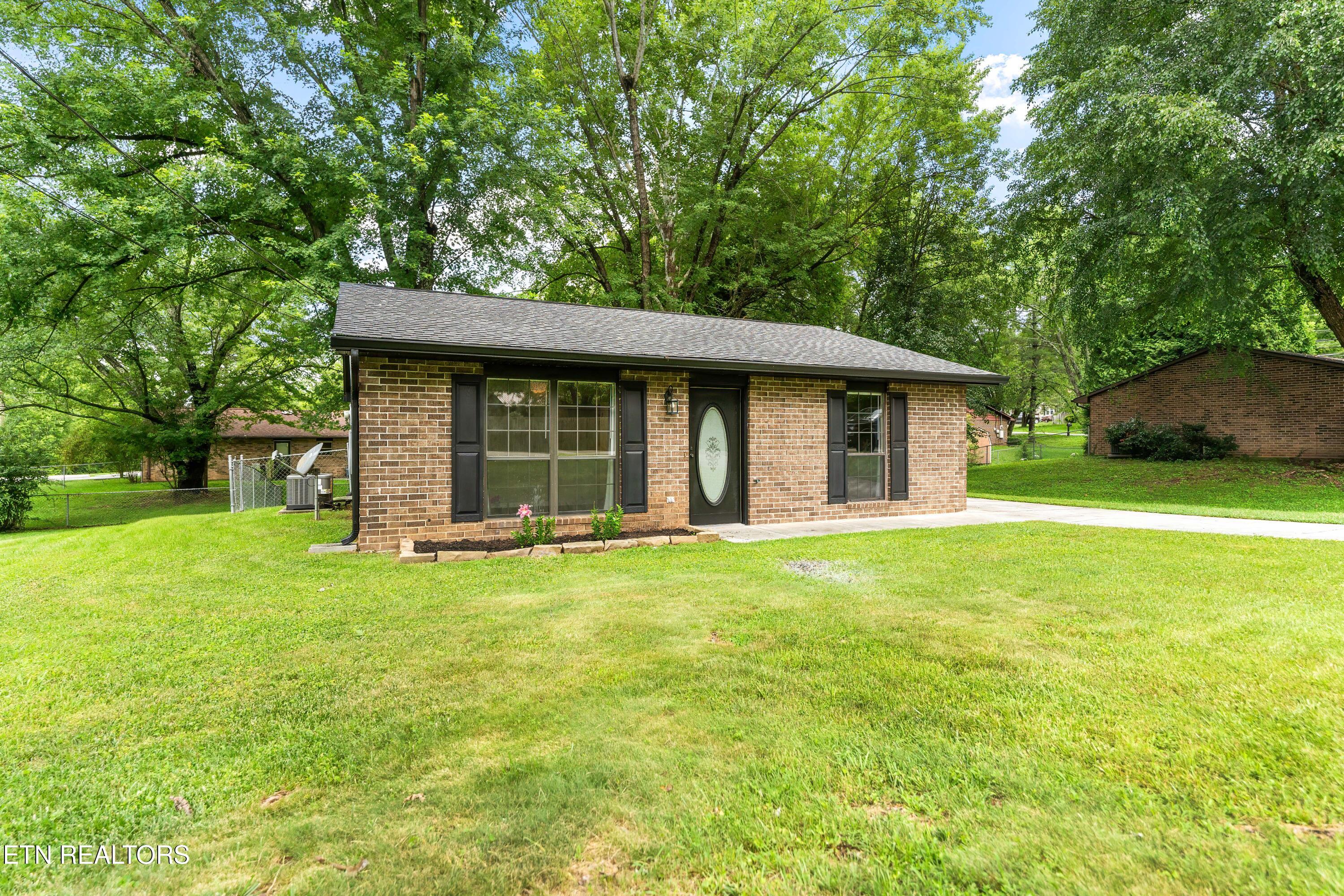 4905 Angelia Drive Knoxville TN 37921