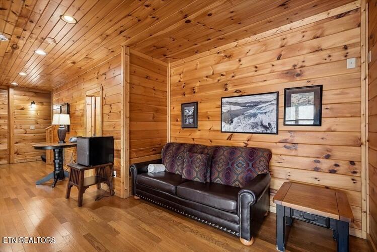 832 Resort Way Gatlinburg TN 37738