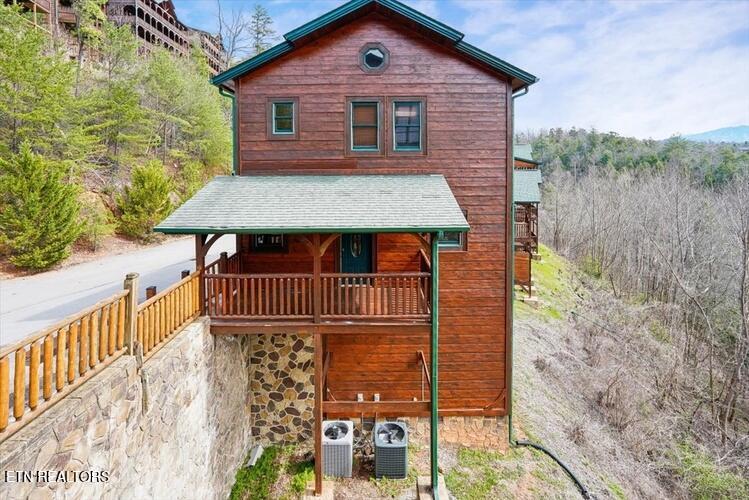 832 Resort Way Gatlinburg TN 37738