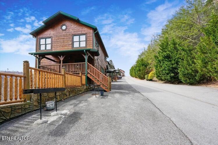 832 Resort Way Gatlinburg TN 37738
